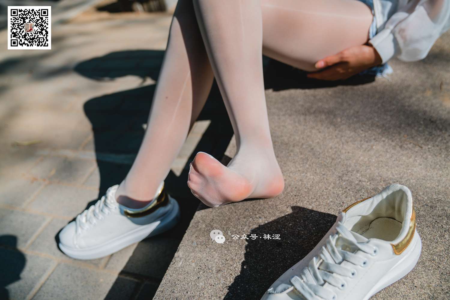 图片[69]-[袜涩写真] VOL.010 当穿白丝的妹子遇到大叔 在线浏览 – 速更版-美库