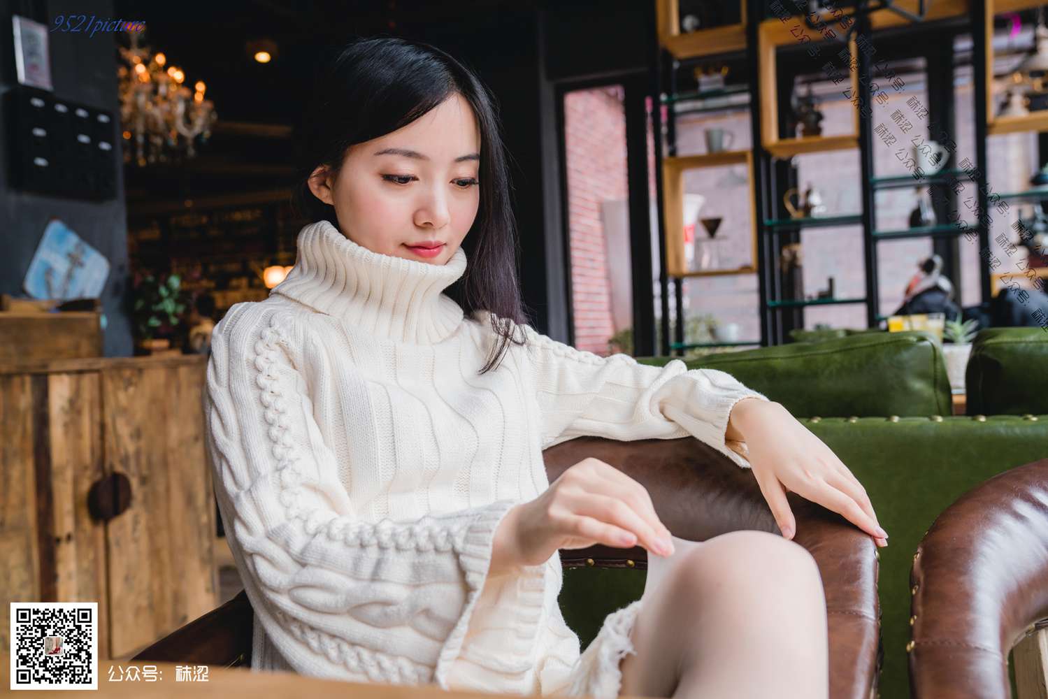 图片[11]-[袜涩写真] VOL.023 莎莎的温柔毛衣与肤色丝袜 在线浏览 – 速更版-美库