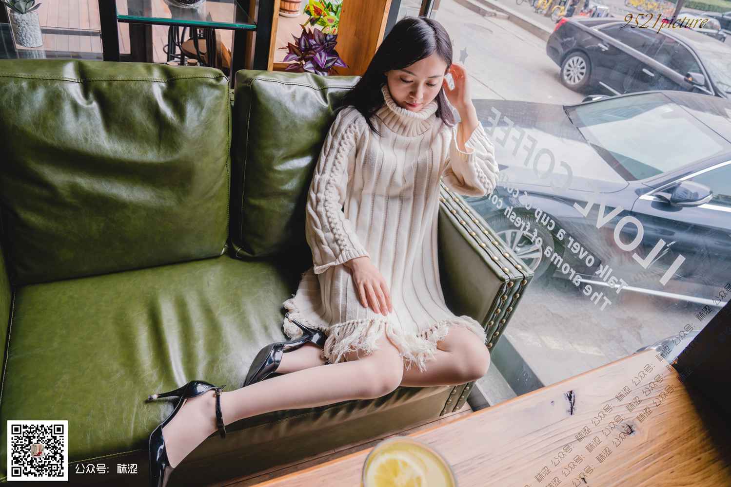 图片[15]-[袜涩写真] VOL.023 莎莎的温柔毛衣与肤色丝袜 在线浏览 – 速更版-美库