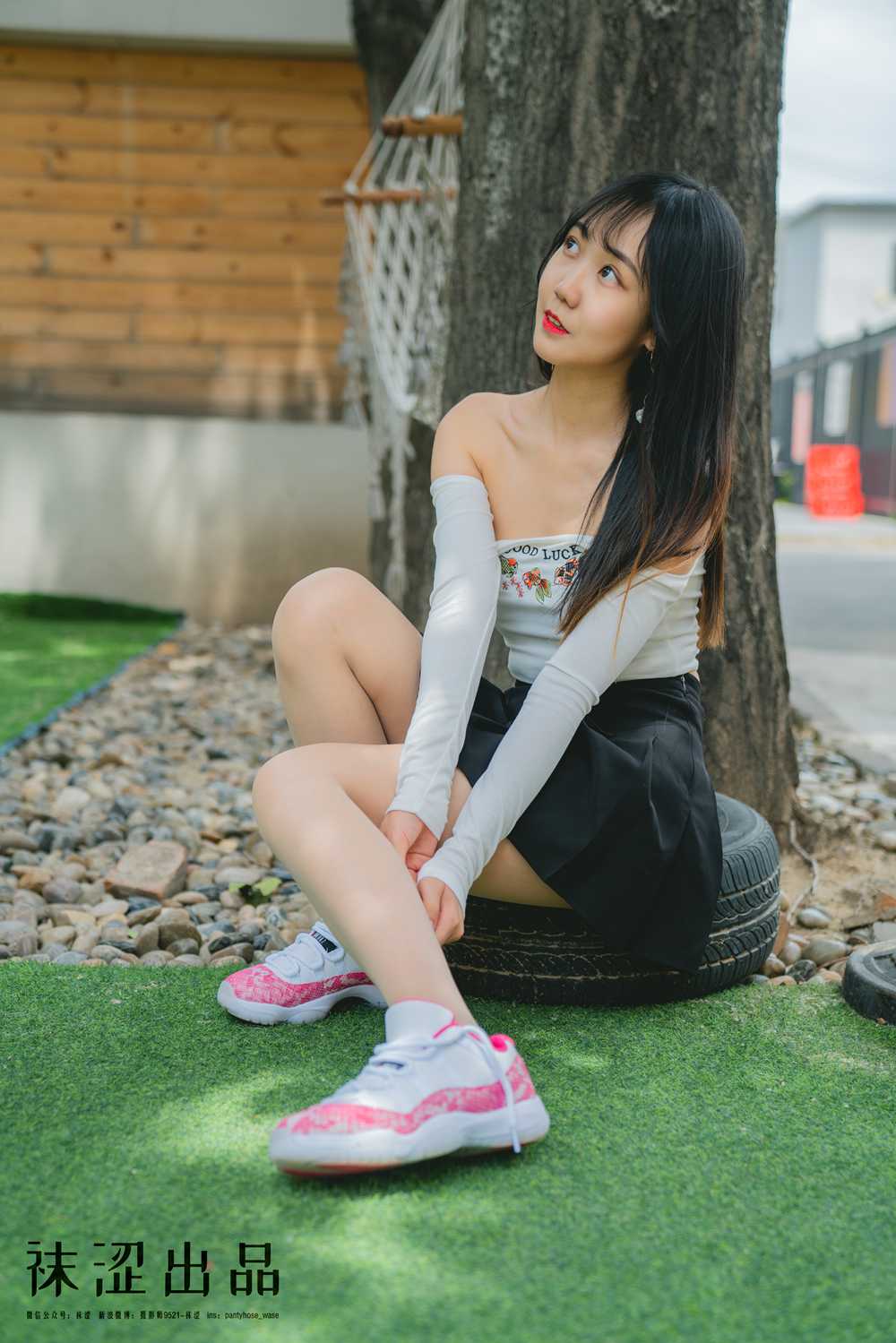 图片[8]-[袜涩写真] VOL.028 脸脸 百褶裙乔11粉蛇 在线浏览 – 速更版-美库