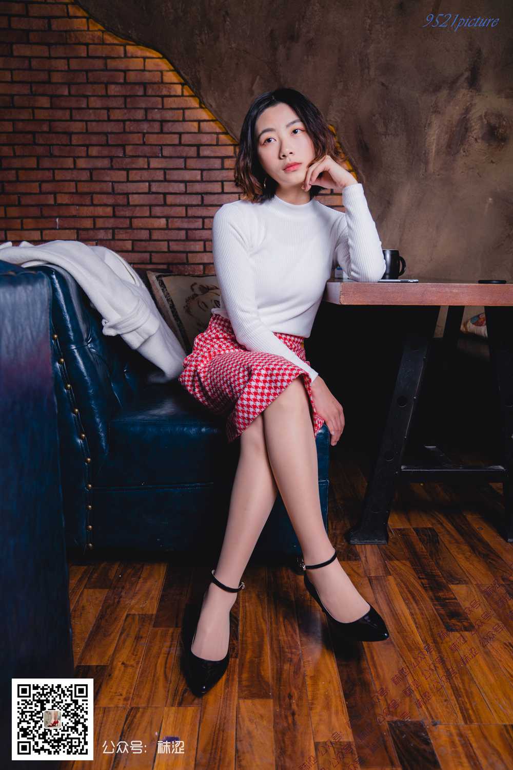 图片[26]-[袜涩写真] VOL.024 雪梨复古套装天鹅绒丝袜 在线浏览 – 速更版-美库