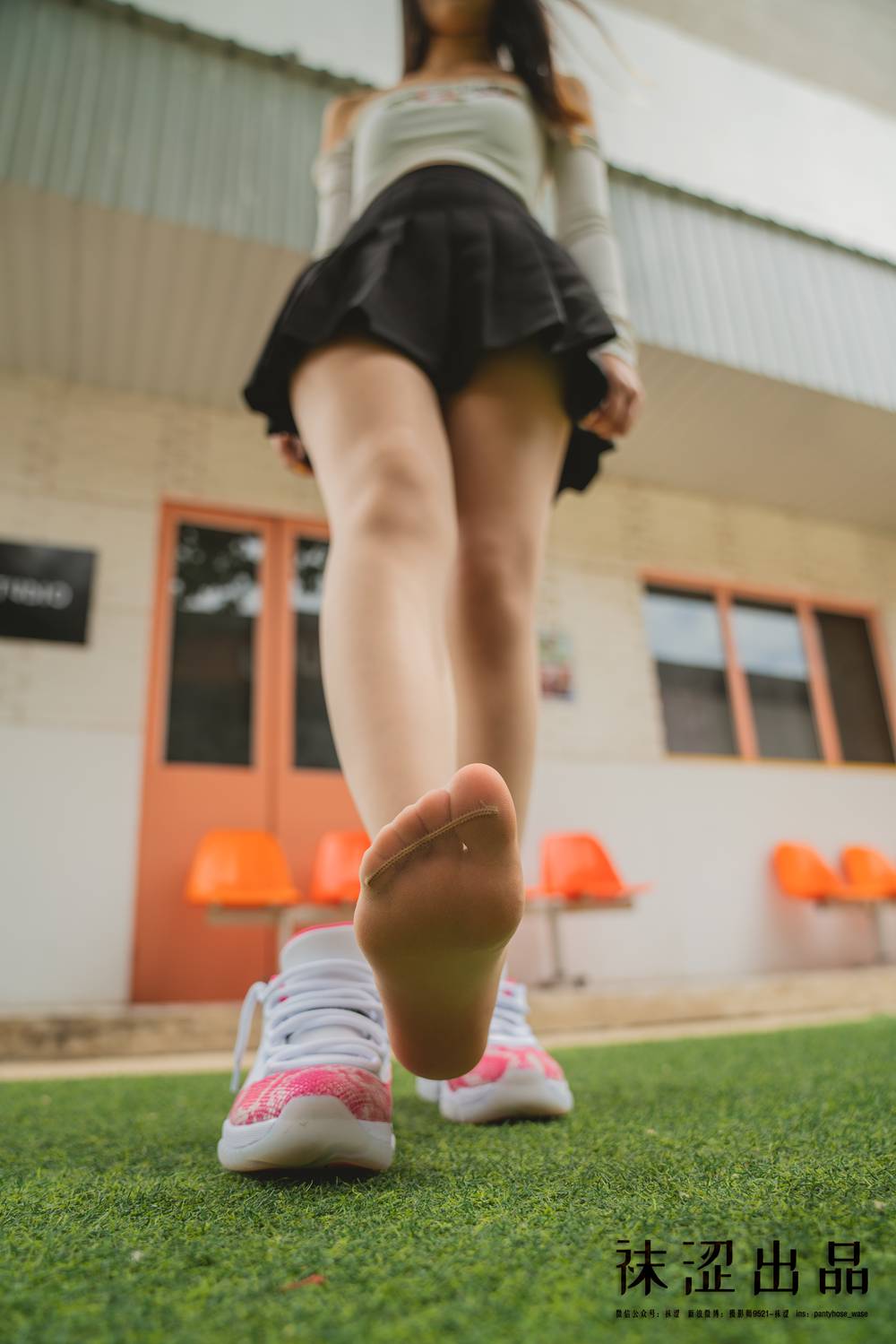 图片[13]-[袜涩写真] VOL.028 脸脸 百褶裙乔11粉蛇 在线浏览 – 速更版-美库