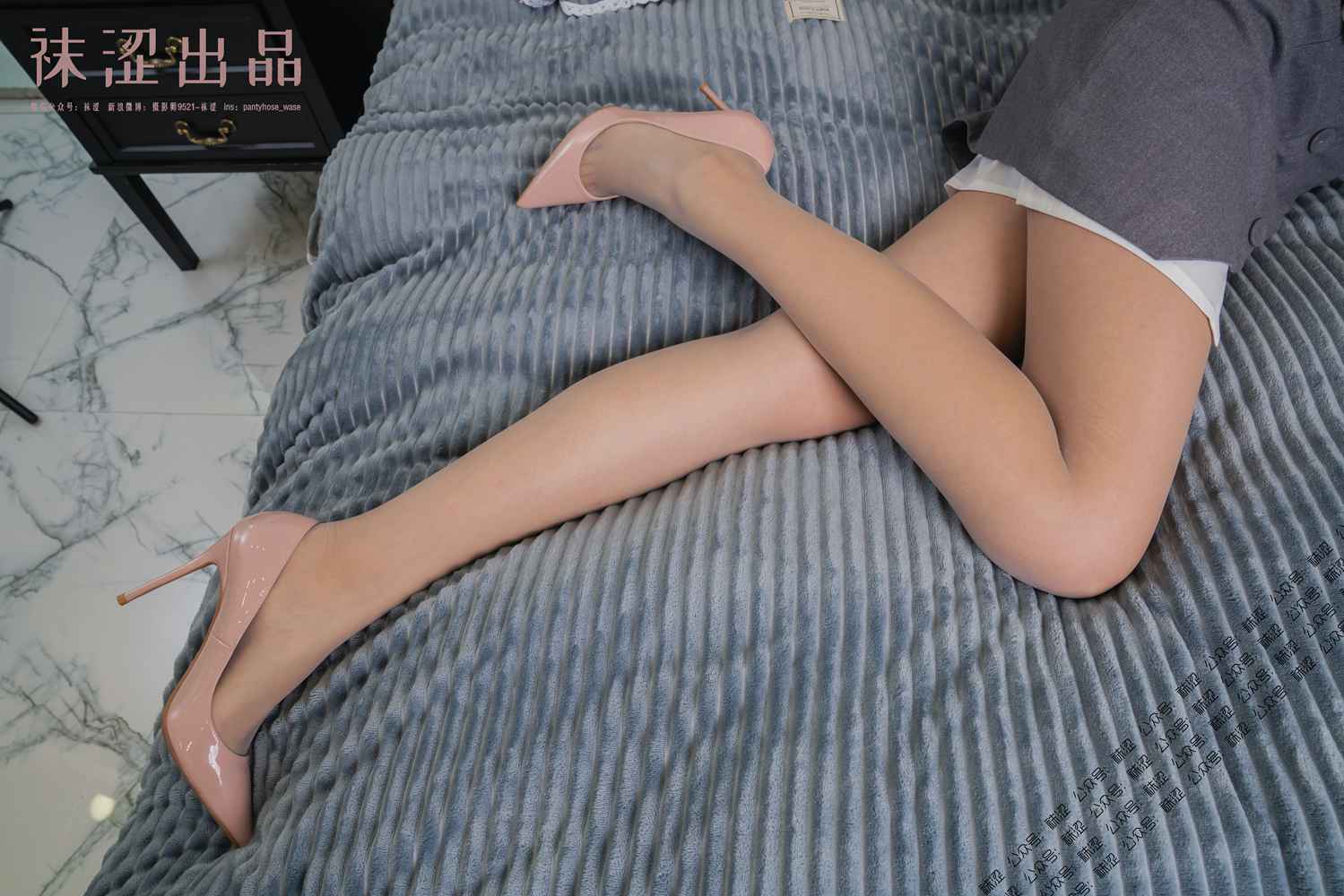 图片[17]-[袜涩写真] VOL.027 乐乐制服灰丝 在线浏览 – 速更版-美库