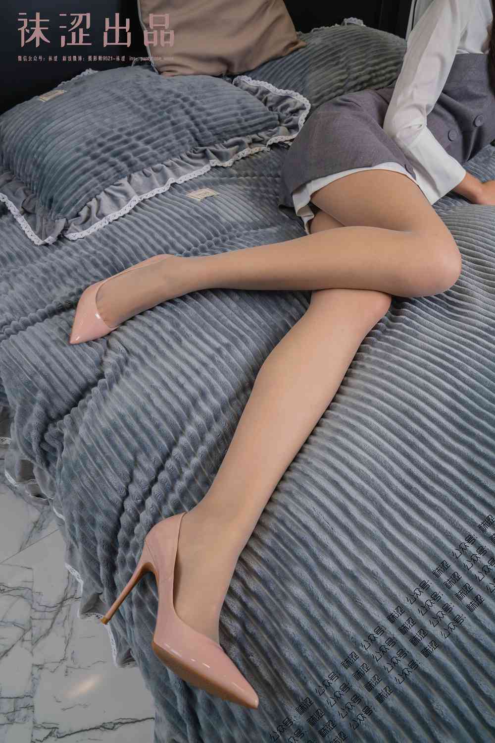 图片[21]-[袜涩写真] VOL.027 乐乐制服灰丝 在线浏览 – 速更版-美库