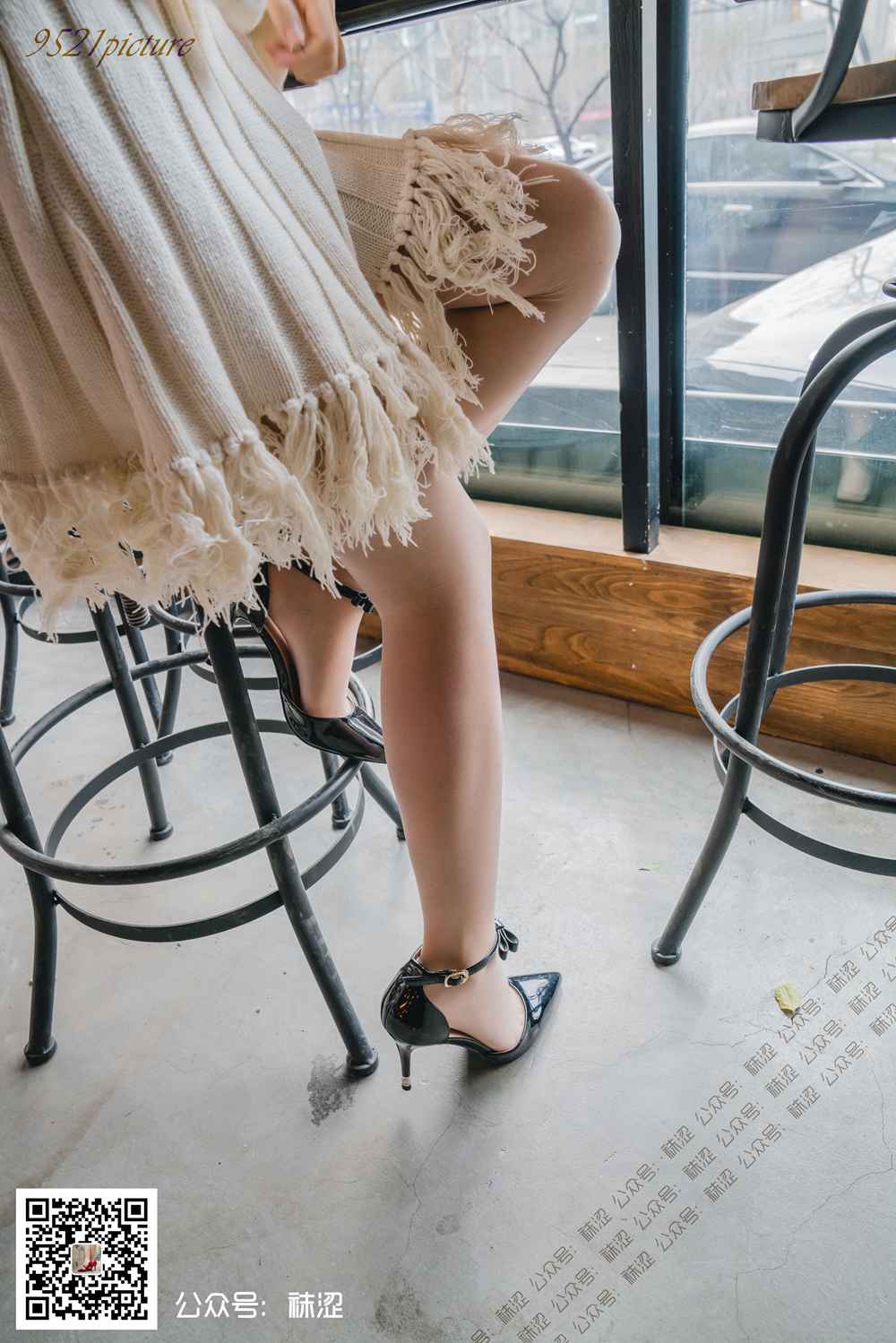 图片[40]-[袜涩写真] VOL.023 莎莎的温柔毛衣与肤色丝袜 在线浏览 – 速更版-美库