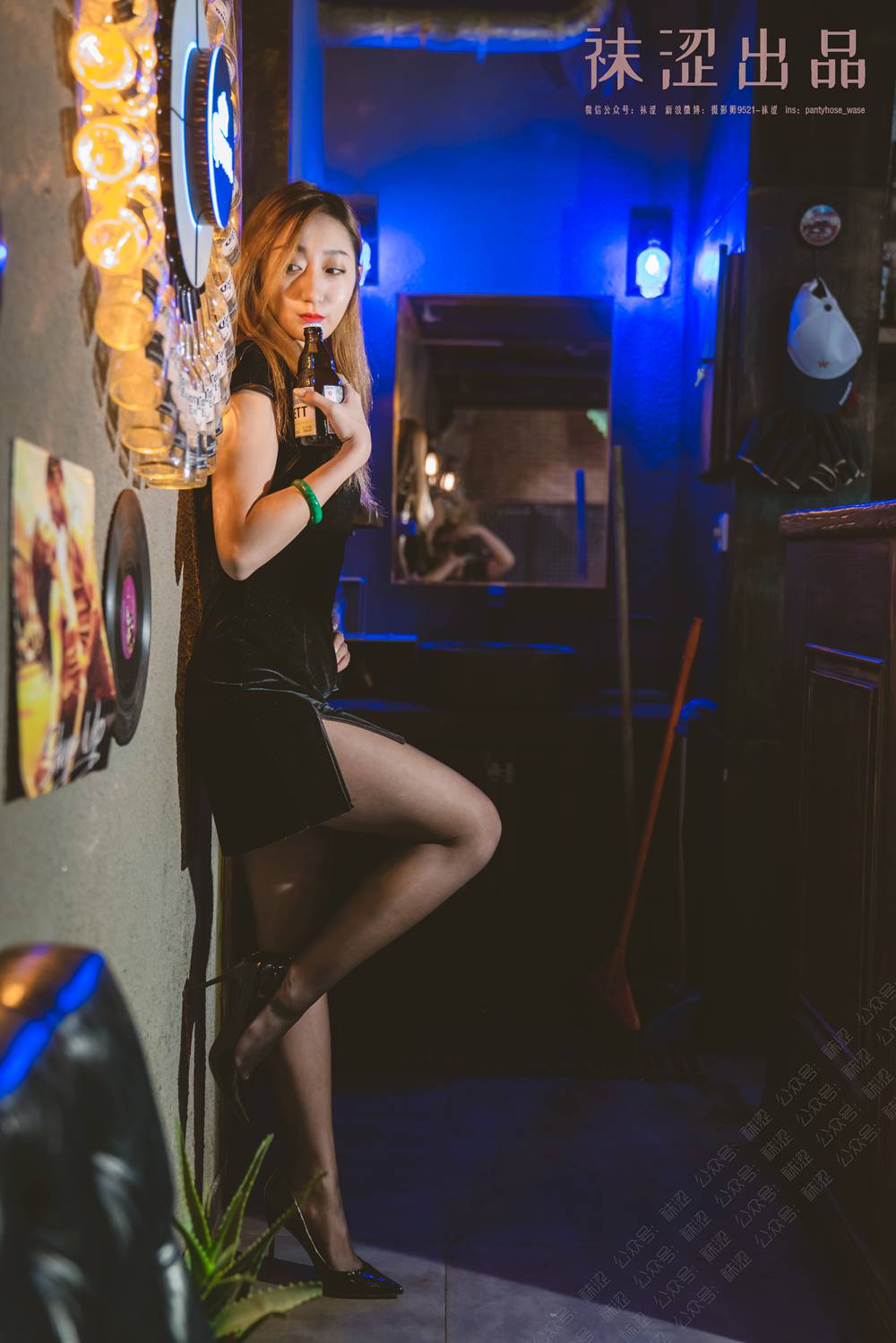 图片[29]-[袜涩写真] VOL.029 刘哈哈黑丝小旗袍 在线浏览 – 速更版-美库