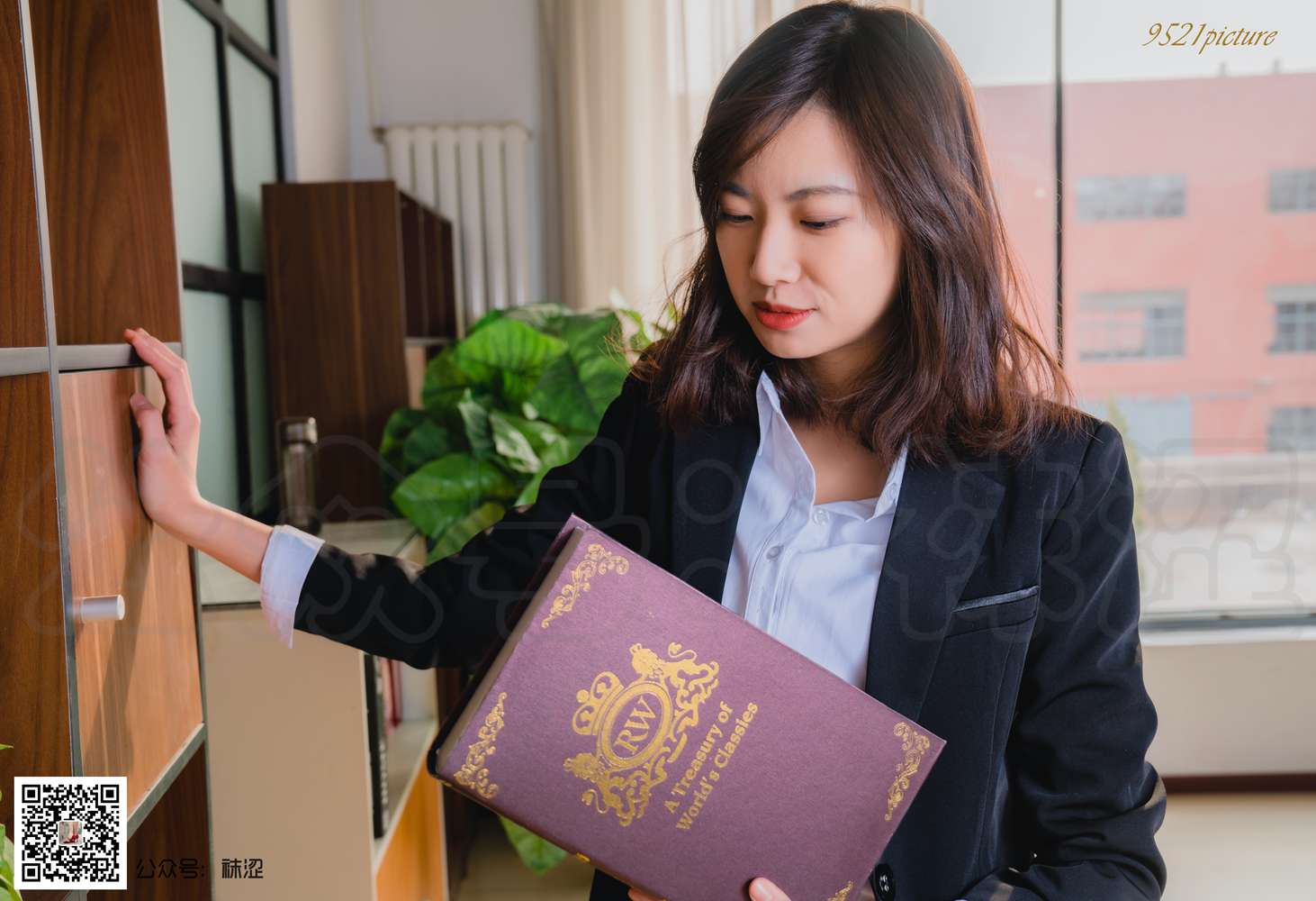 图片[65]-[袜涩写真] VOL.019 乐乐腿神职业装 在线浏览 – 速更版-美库