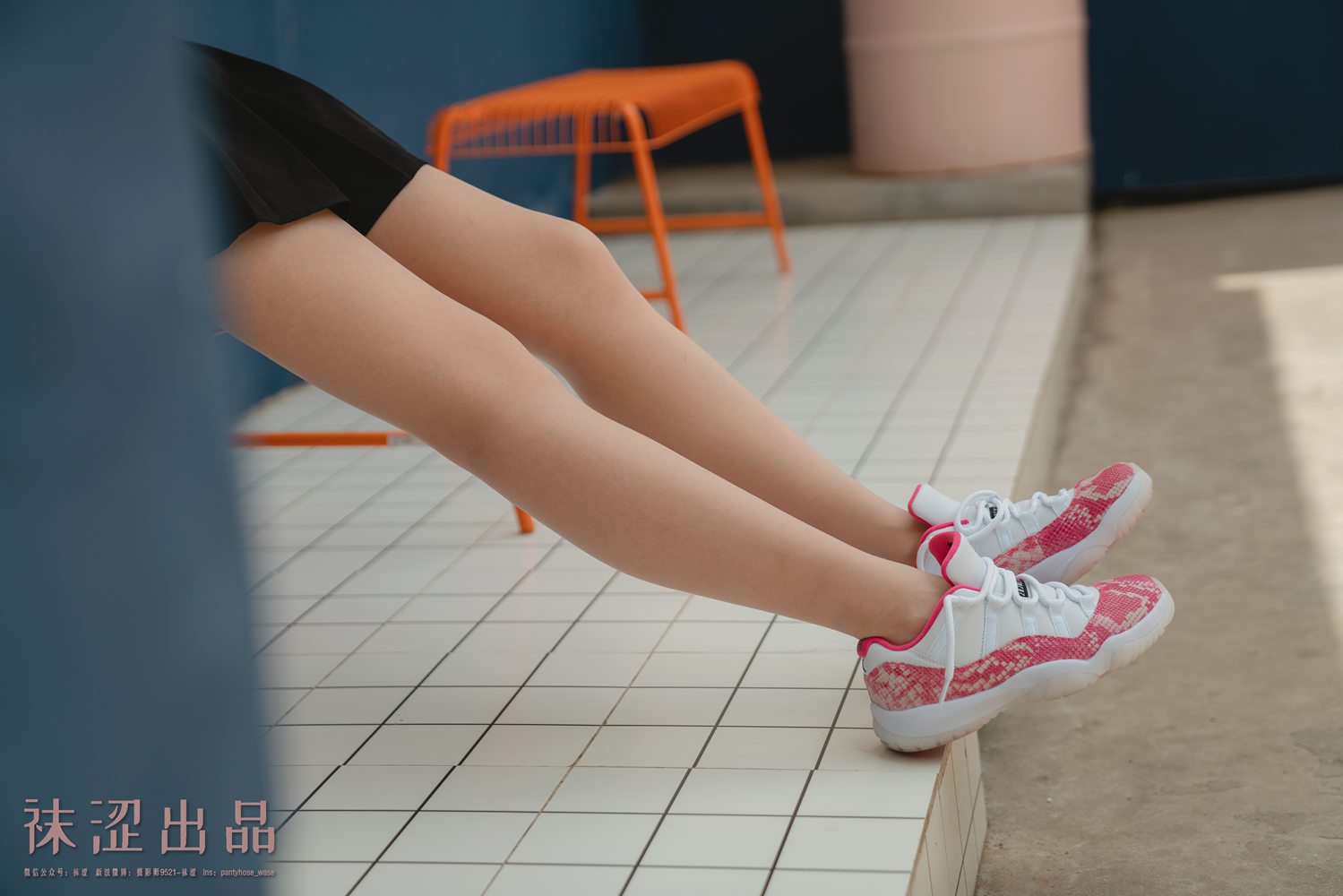 图片[38]-[袜涩写真] VOL.028 脸脸 百褶裙乔11粉蛇 在线浏览 – 速更版-美库