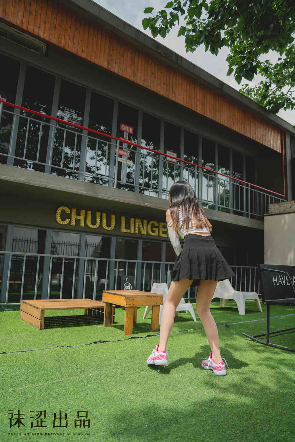 图片[44]-[袜涩写真] VOL.028 脸脸 百褶裙乔11粉蛇 在线浏览 – 速更版-美库