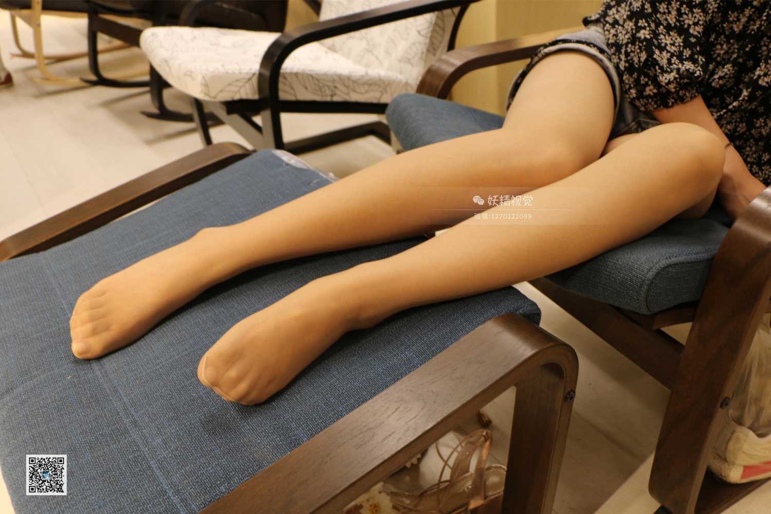 图片[15]-[妖精视觉]  NO.022 钰钰 纤足点上花瓣 在线浏览 – 速更版-美库