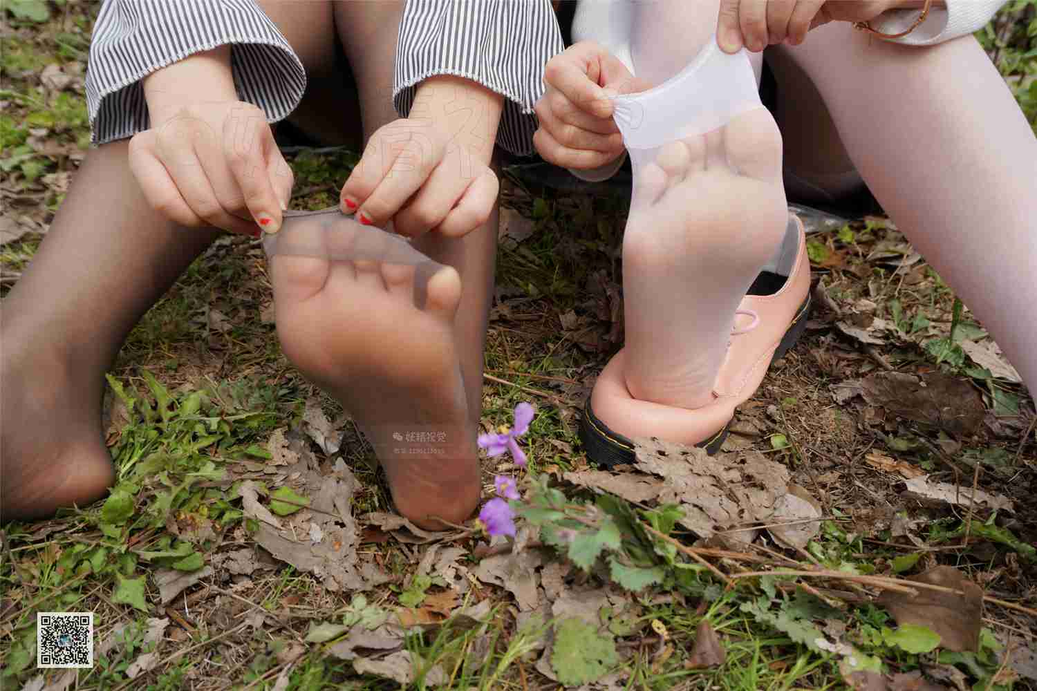 图片[22]-[妖精视觉] NO.023 萱&舒 闺蜜的软谈丽语 在线浏览 – 速更版-美库