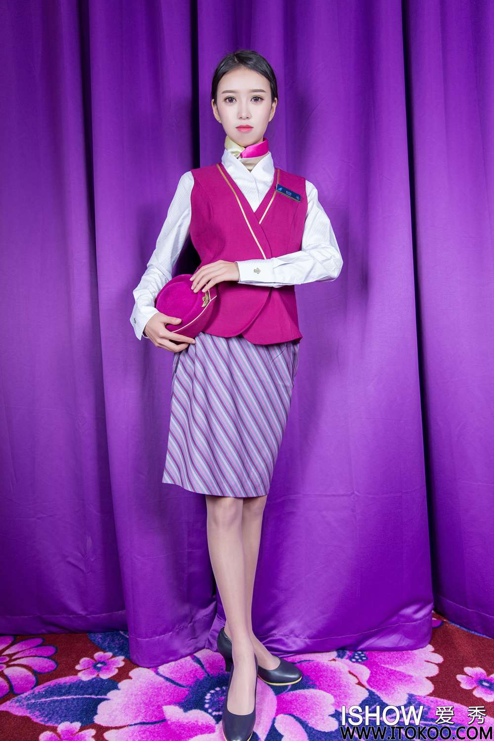 图片[23]-[ISHOW爱秀] 爱秀 2017-03-11 No.092 馨雅Adela 在线浏览 – 速更版-美库