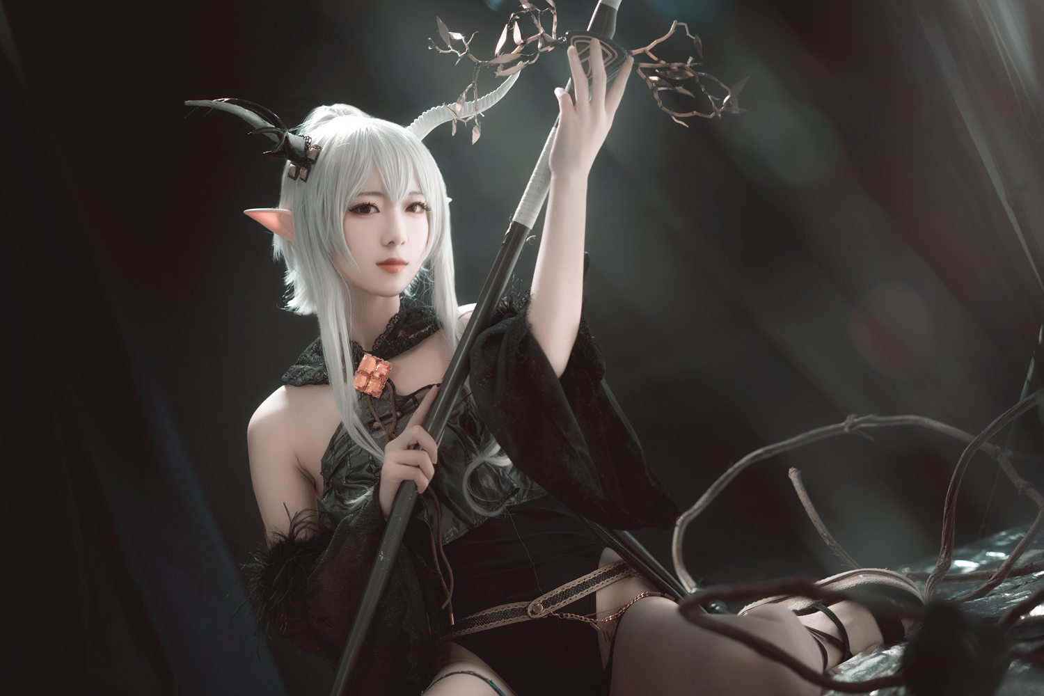 图片[17]-动漫博主@弥音音 明日方舟 闪灵 在线浏览 – 速更版-美库