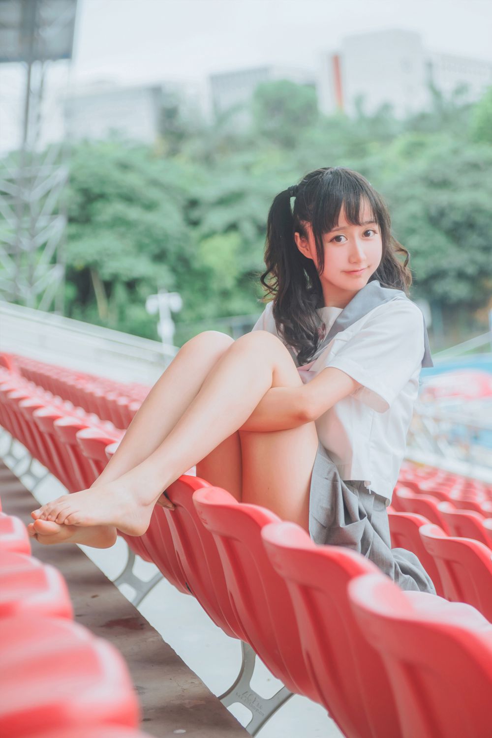 网红Coser@木绵绵OwO JK制服 在线浏览 - 速更版-艺库