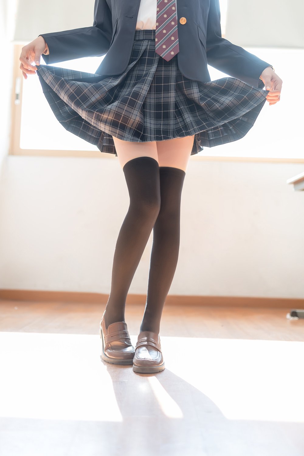 图片[27]-网红Coser@木绵绵OwO 西式JK 在线浏览 – 速更版-美库