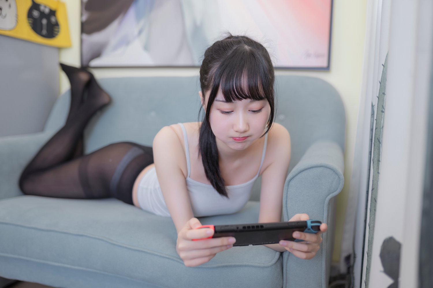 图片[14]-网红Coser@木绵绵OwO 背心黑丝居家写真 在线浏览 – 速更版-美库