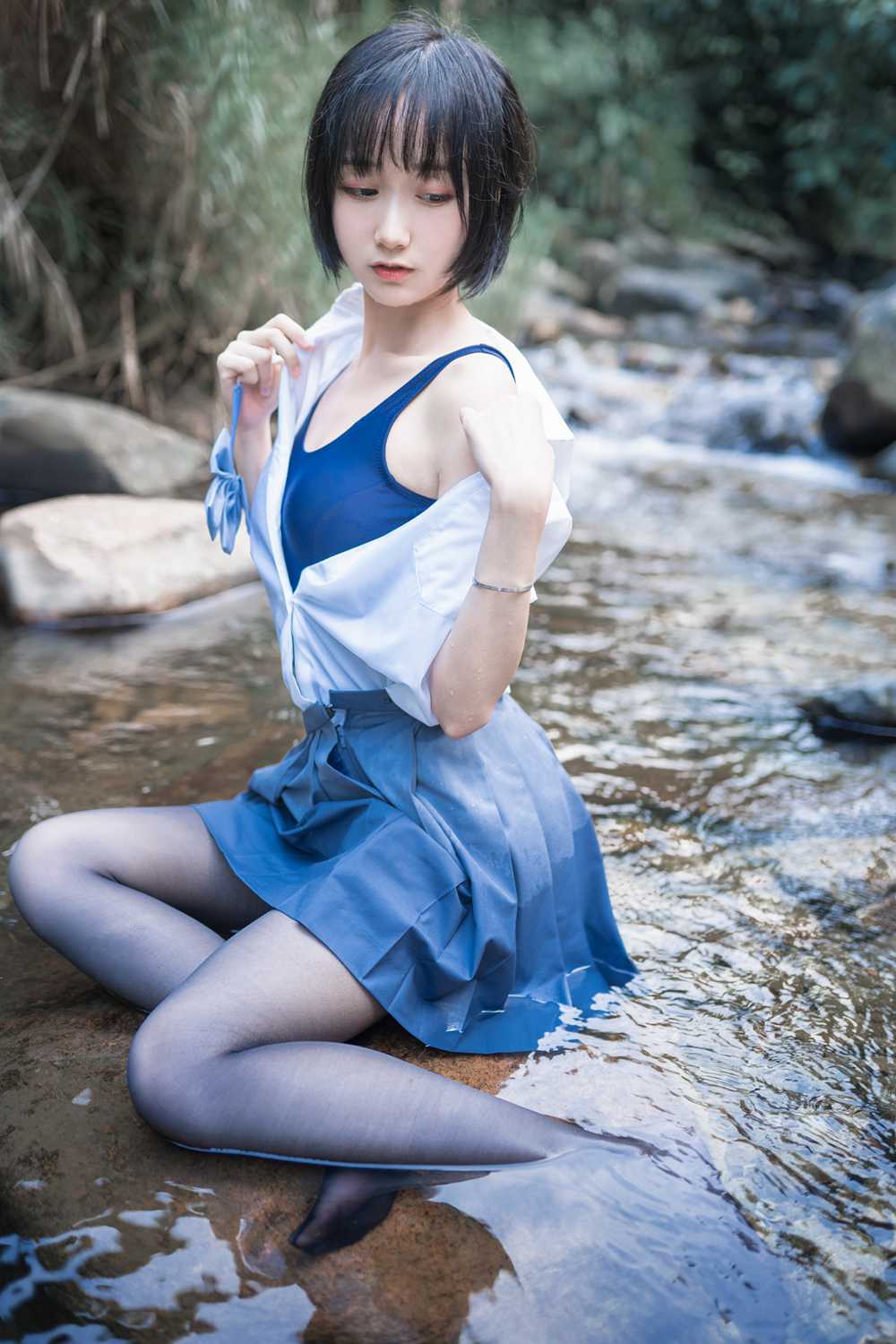 图片[25]-网红Coser@木绵绵OwO 水色溪边制服 在线浏览 – 速更版-美库