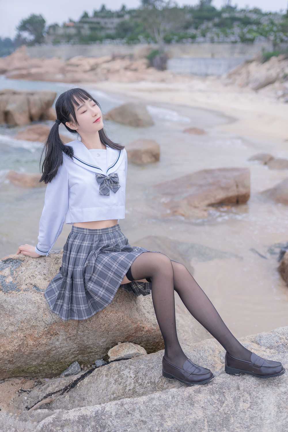 网红Coser@木绵绵OwO 海边JK 在线浏览 - 速更版-艺库