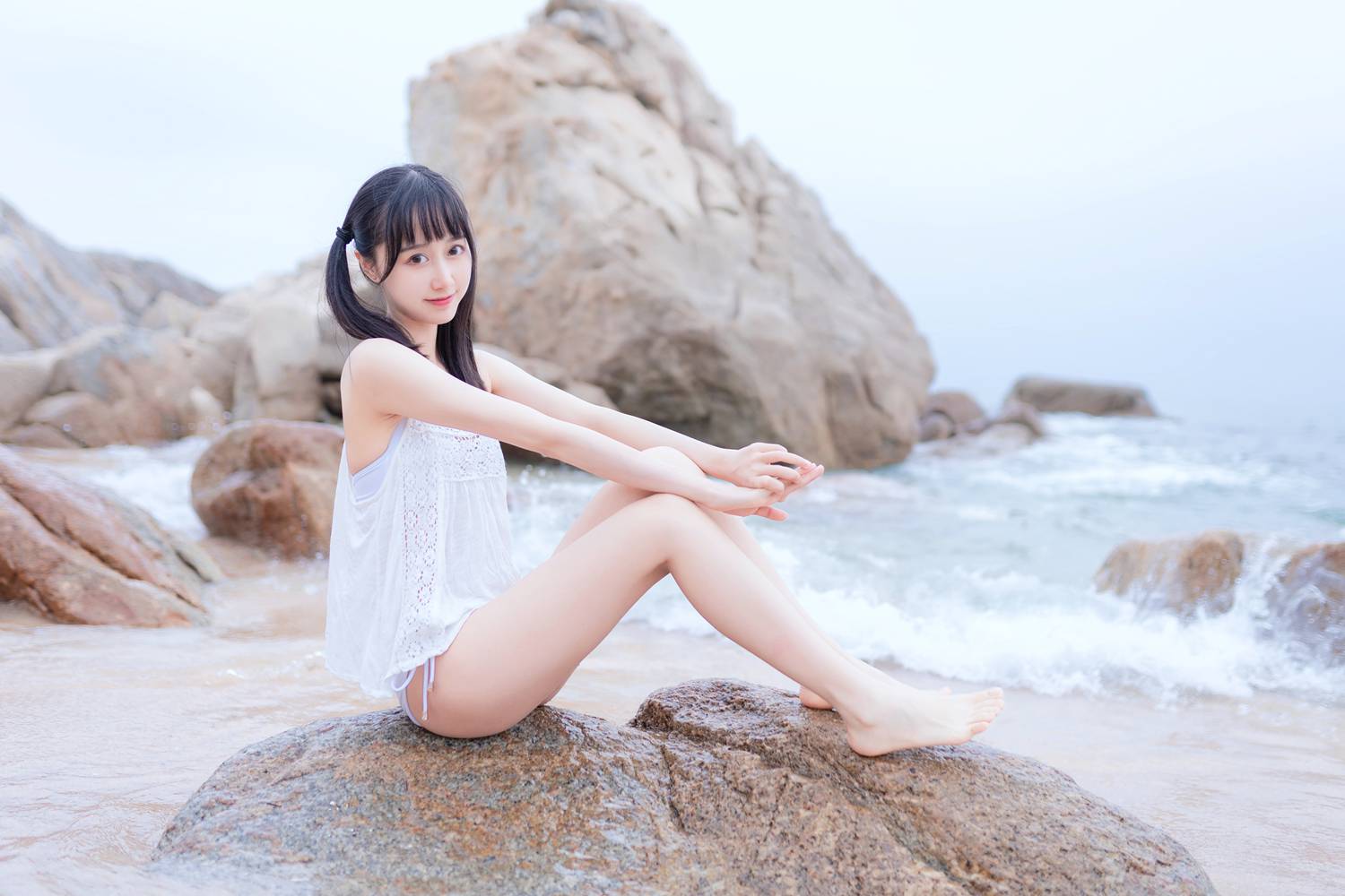 图片[24]-网红Coser@木绵绵OwO 海边白色比基尼 在线浏览 – 速更版-美库