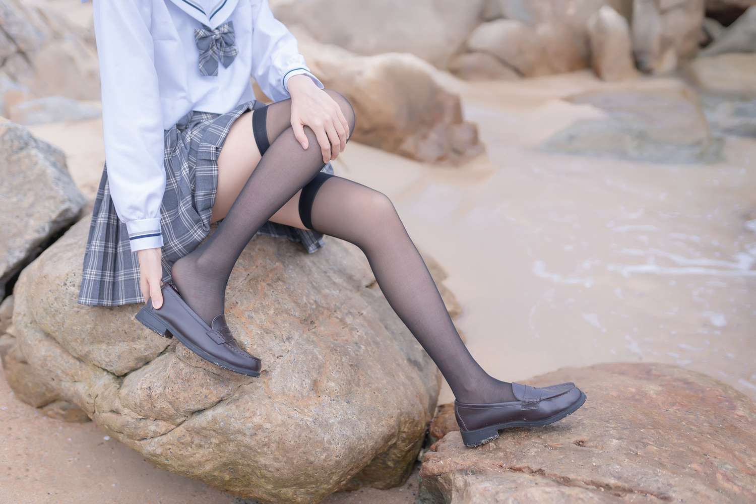 图片[29]-网红Coser@木绵绵OwO 海边JK 在线浏览 – 速更版-美库