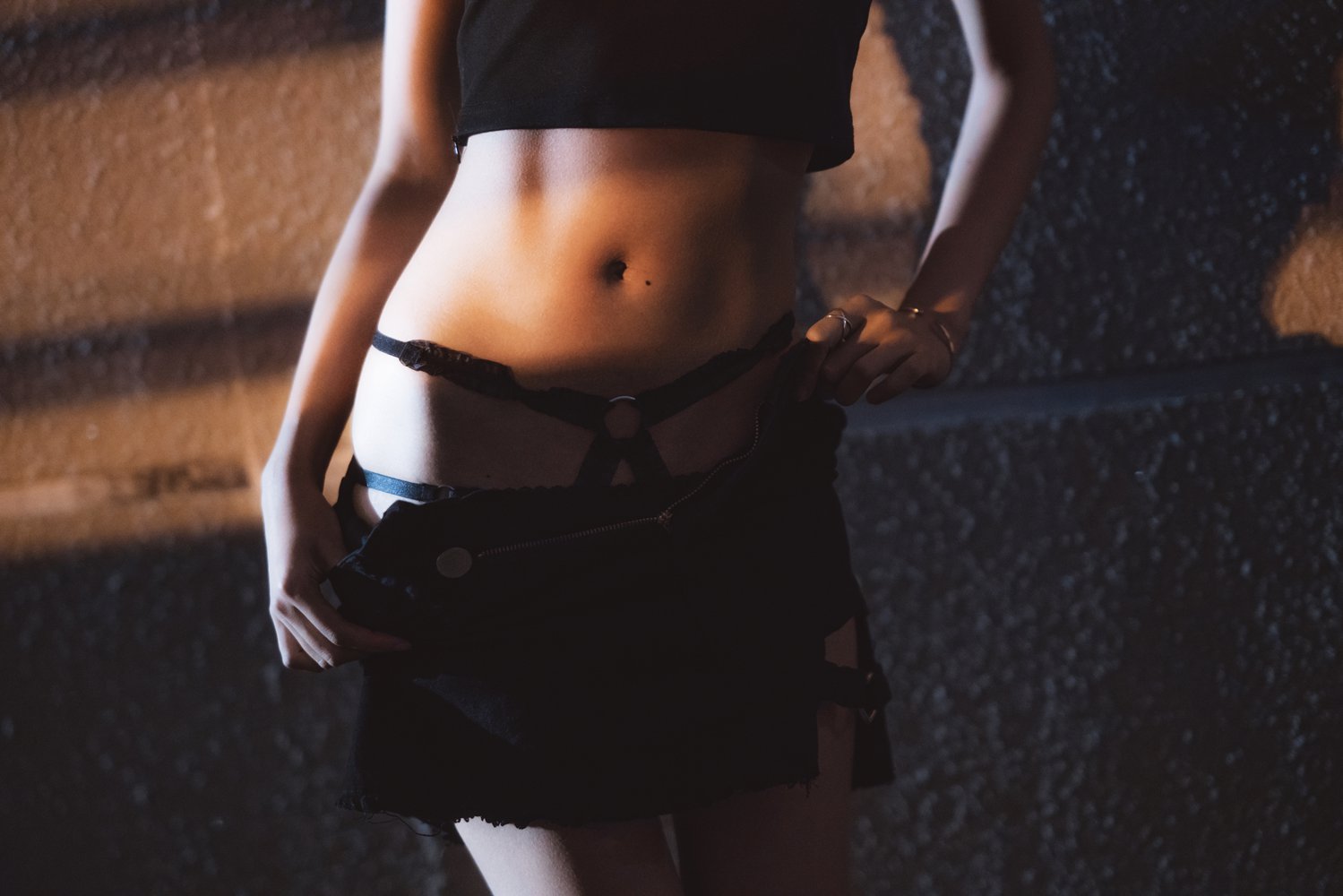 图片[7]-网红Coser@木绵绵OwO 室外短裙 在线浏览 – 速更版-美库