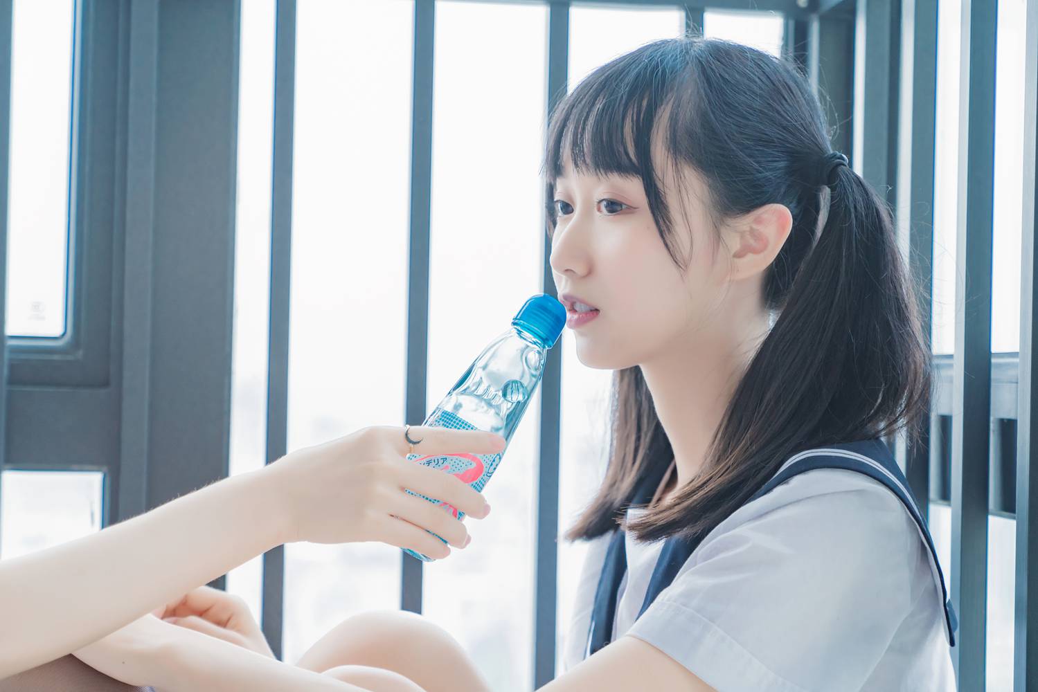 图片[25]-网红Coser@木绵绵OwO 她(制服×制服)  在线浏览 – 速更版-美库