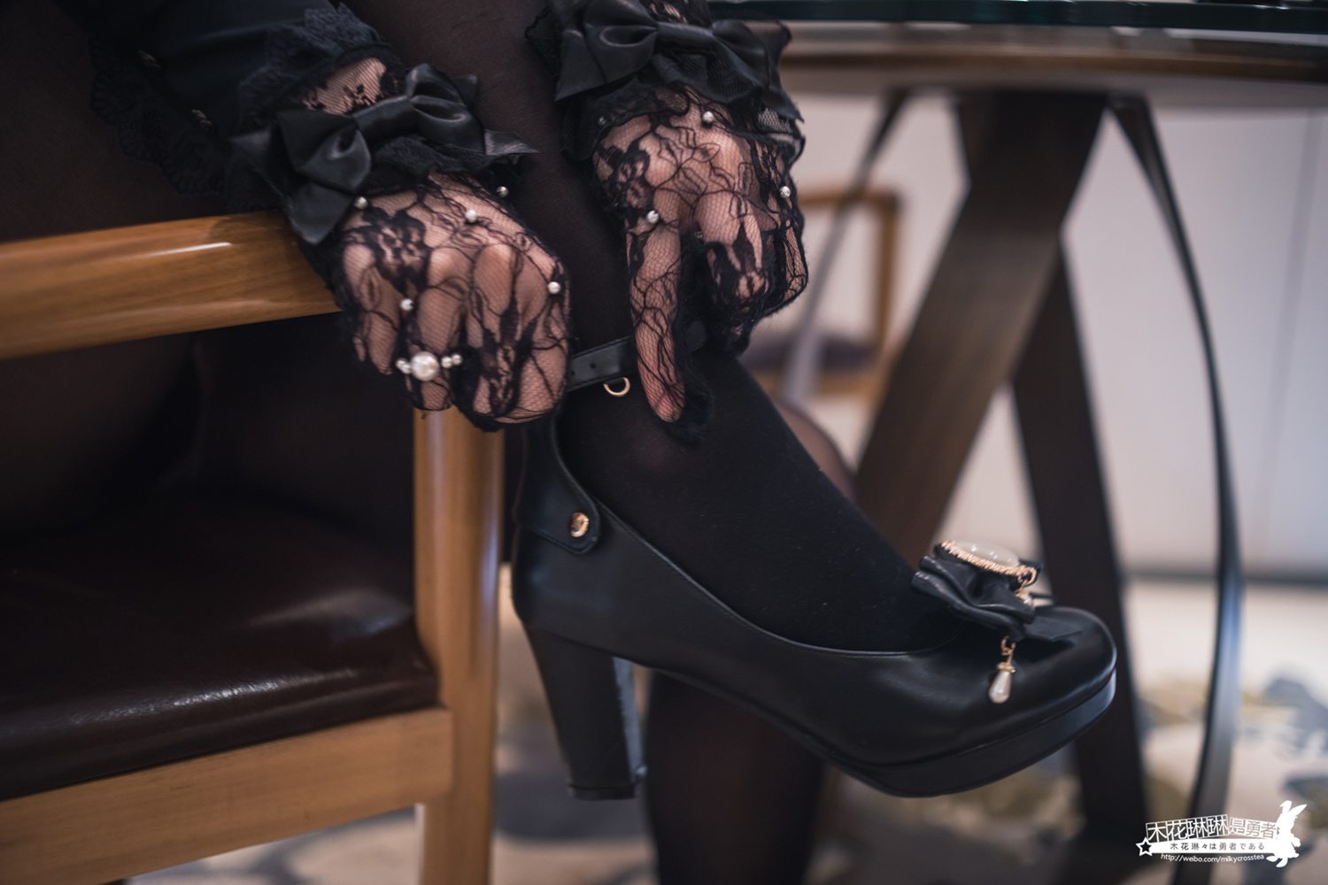 图片[11]-网红Coser@木花琳琳是勇者 赤い  バラ  在线浏览 – 速更版-美库