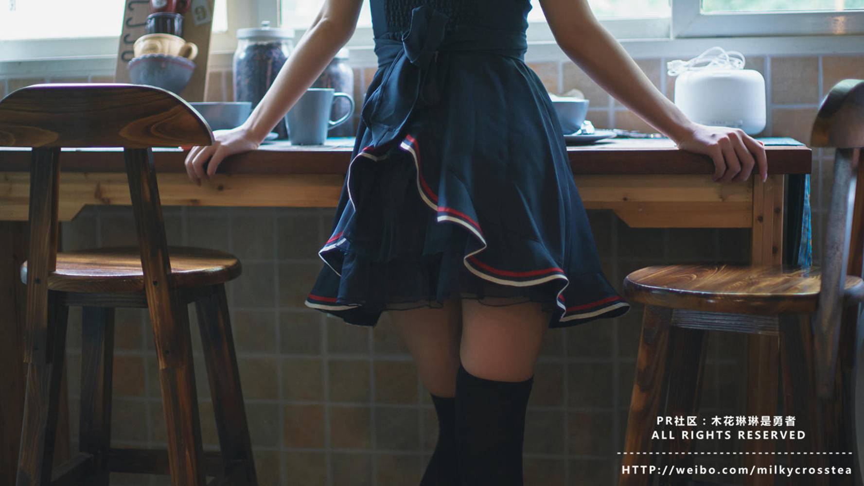 网红Coser@木花琳琳是勇者 绝对领域 在线浏览 - 速更版-艺库