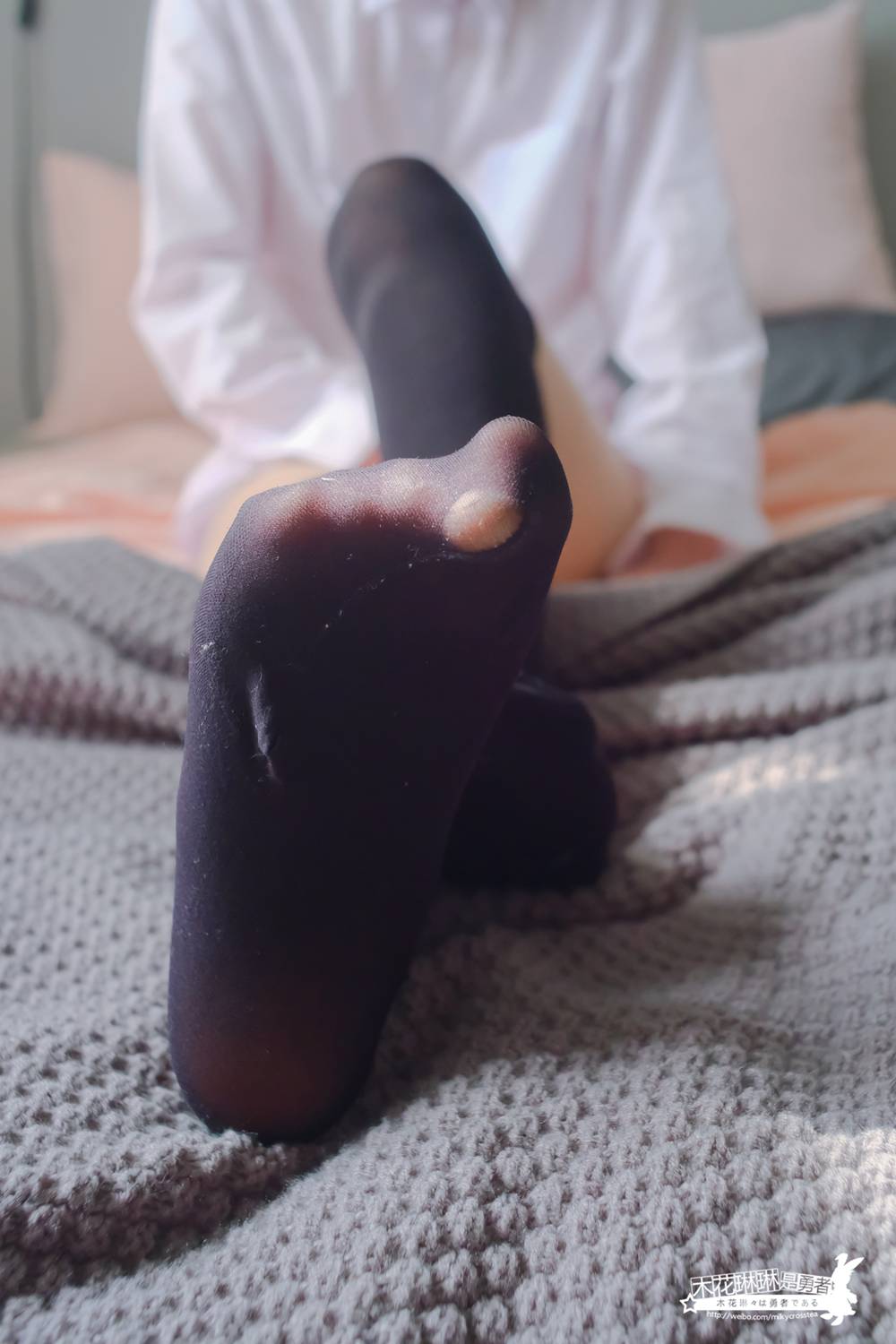 网红Coser@木花琳琳是勇者 男友衬衫 在线浏览 - 速更版-艺库