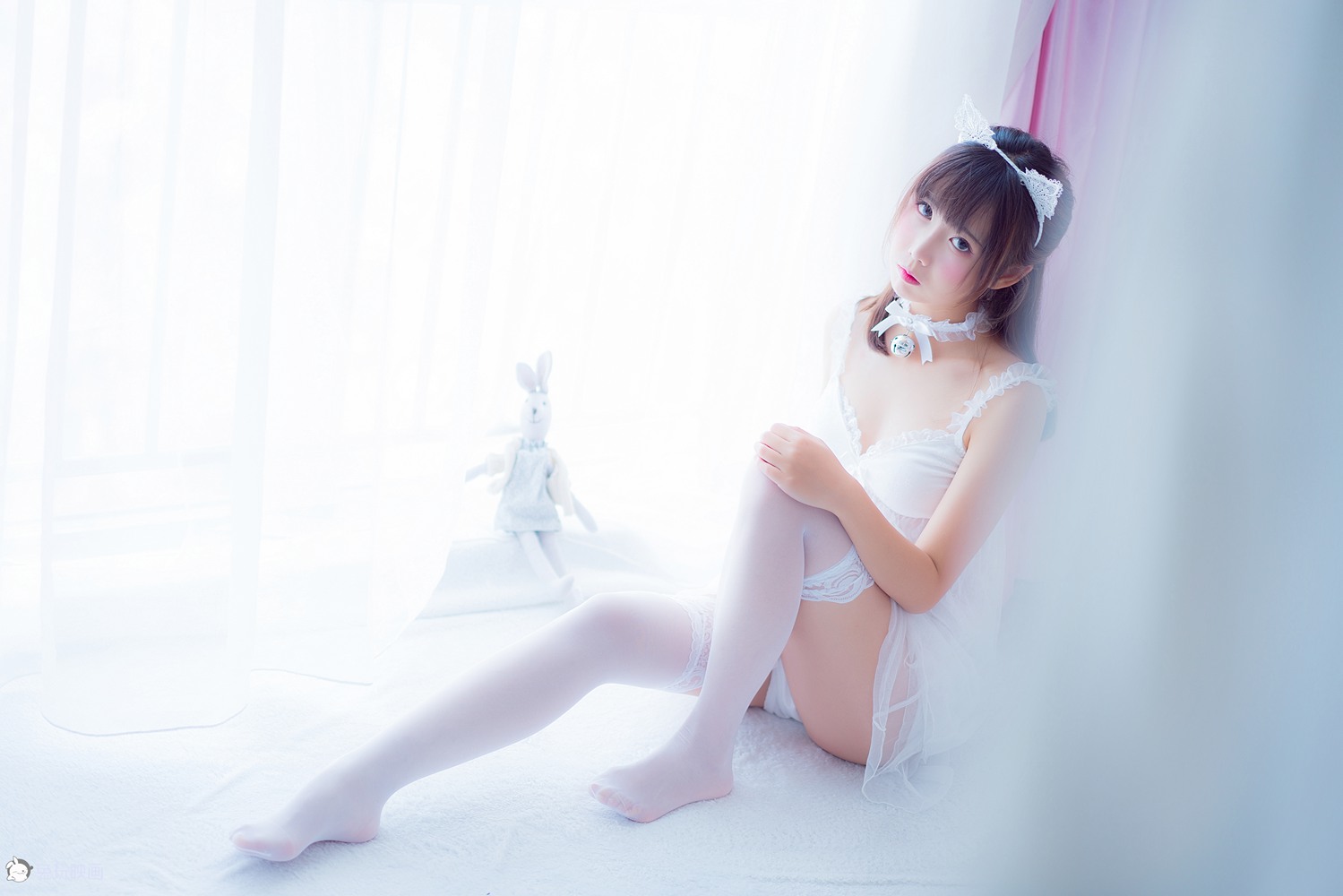 图片[15]-网红Coser@面饼仙儿 吊带睡衣 在线浏览 – 速更版-美库