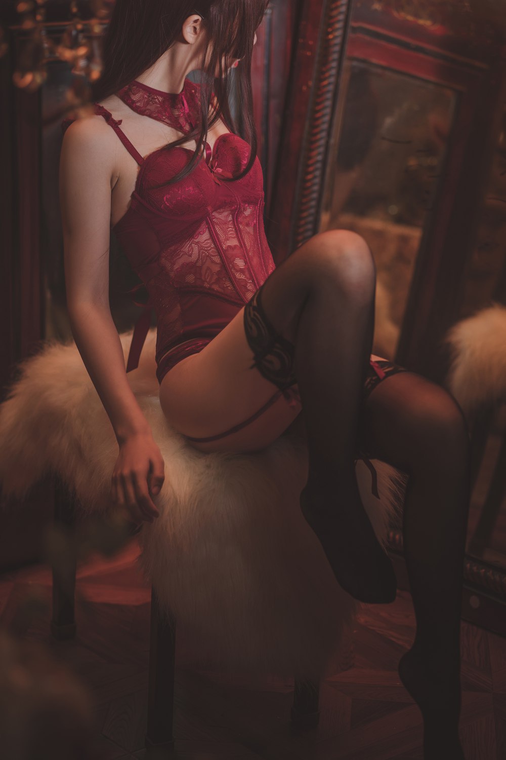 图片[16]-网红Coser@面饼仙儿 脑内少女 红色束衣 在线浏览 – 速更版-美库