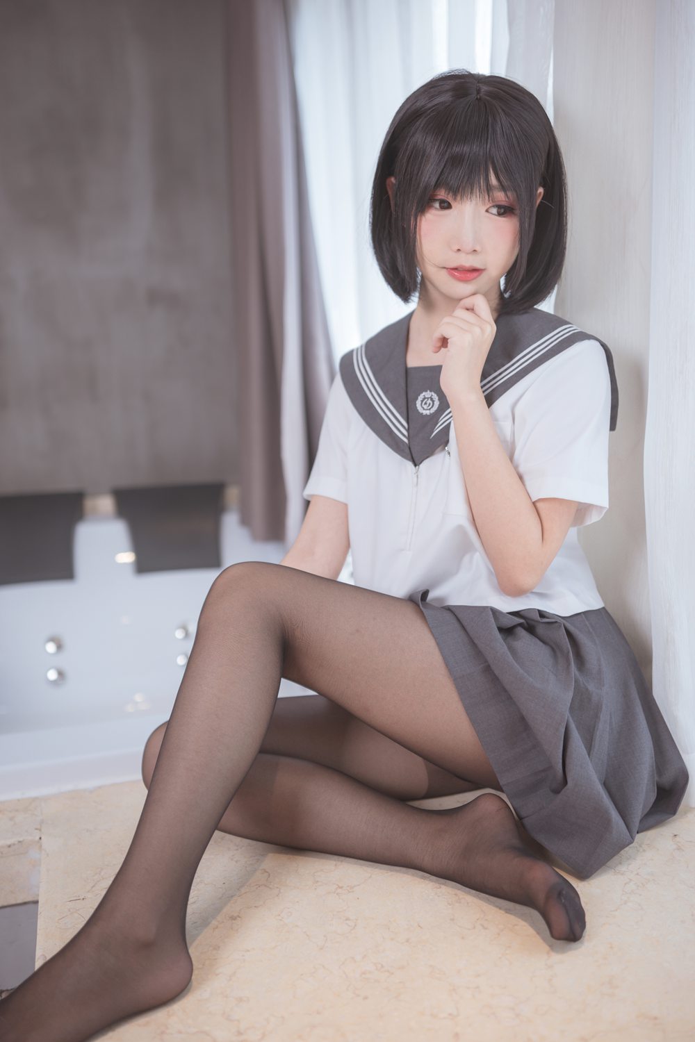 图片[17]-网红Coser@面饼仙儿 脑内少女 黑丝JK 在线浏览 – 速更版-美库