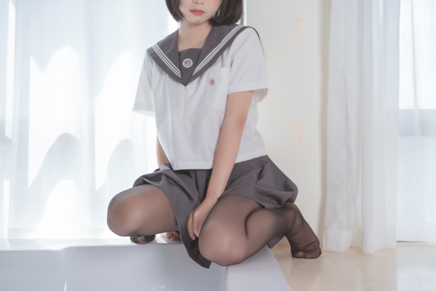图片[23]-网红Coser@面饼仙儿 脑内少女 黑丝JK 在线浏览 – 速更版-美库