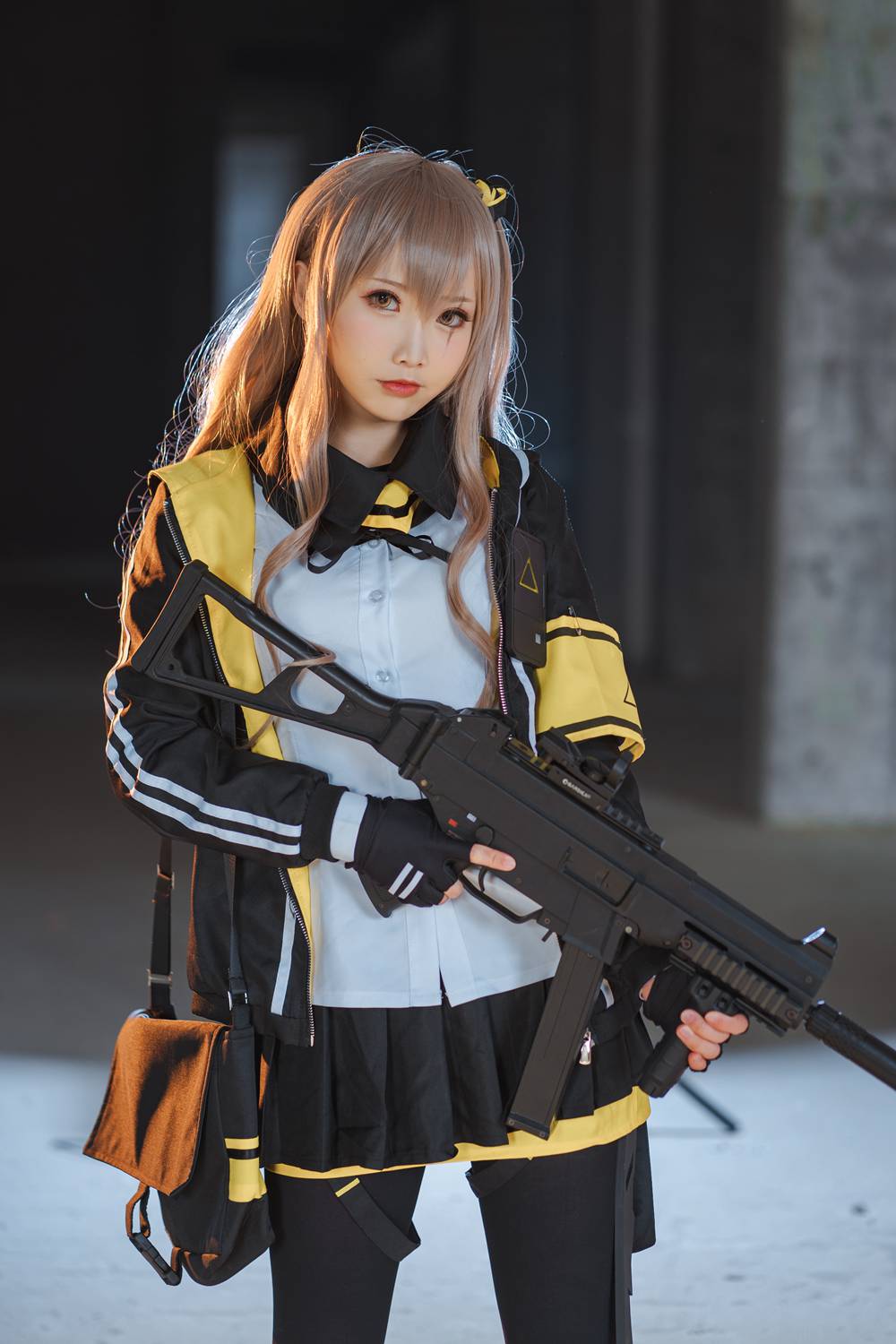 图片[14]-网红Coser@面饼仙儿 UMP45 在线浏览 – 速更版-美库