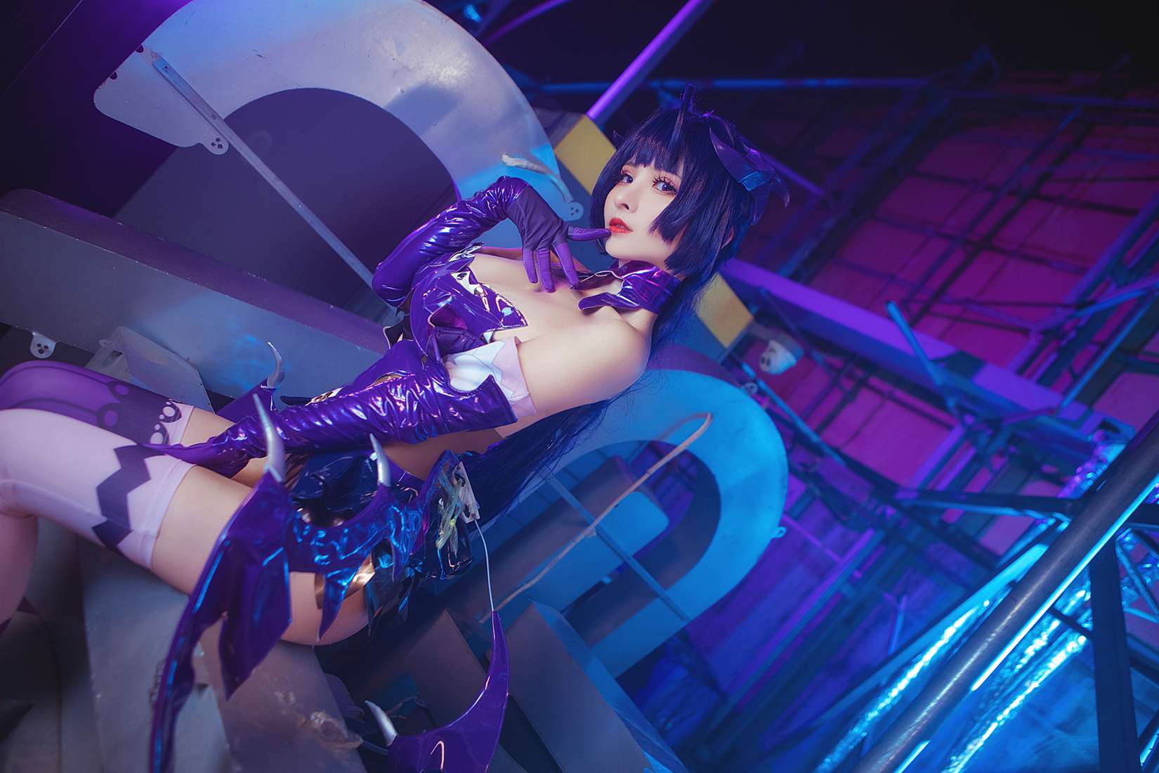 网红Coser@rioko凉凉子 魅魔芽衣 在线浏览 - 速更版-艺库