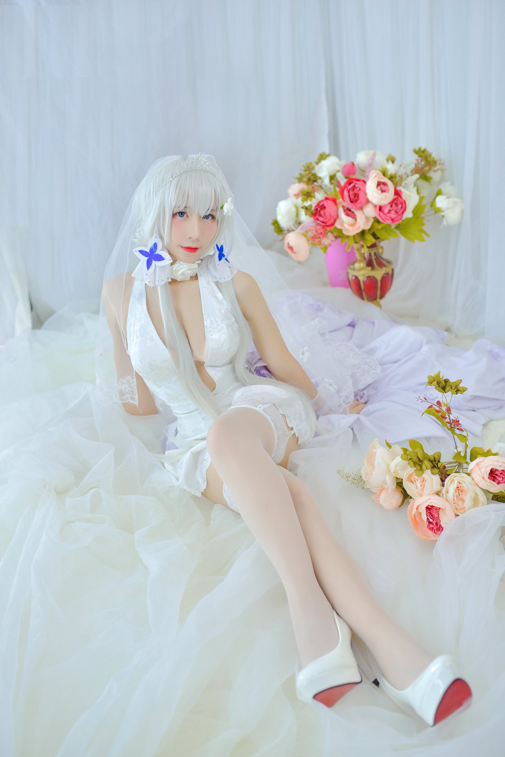 图片[23]-网红Coser@九曲Jean 婚纱 在线浏览 – 速更版-美库