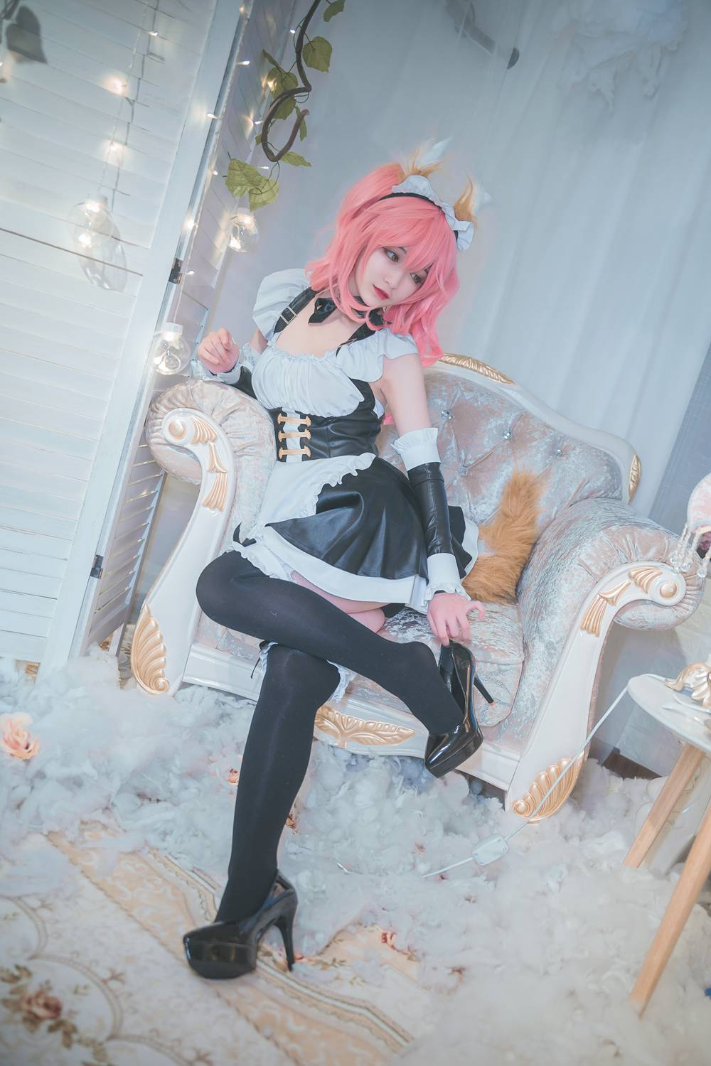 图片[17]-微博红人Coser@鬼畜摇 玉藻前女仆 在线浏览 – 速更版-美库