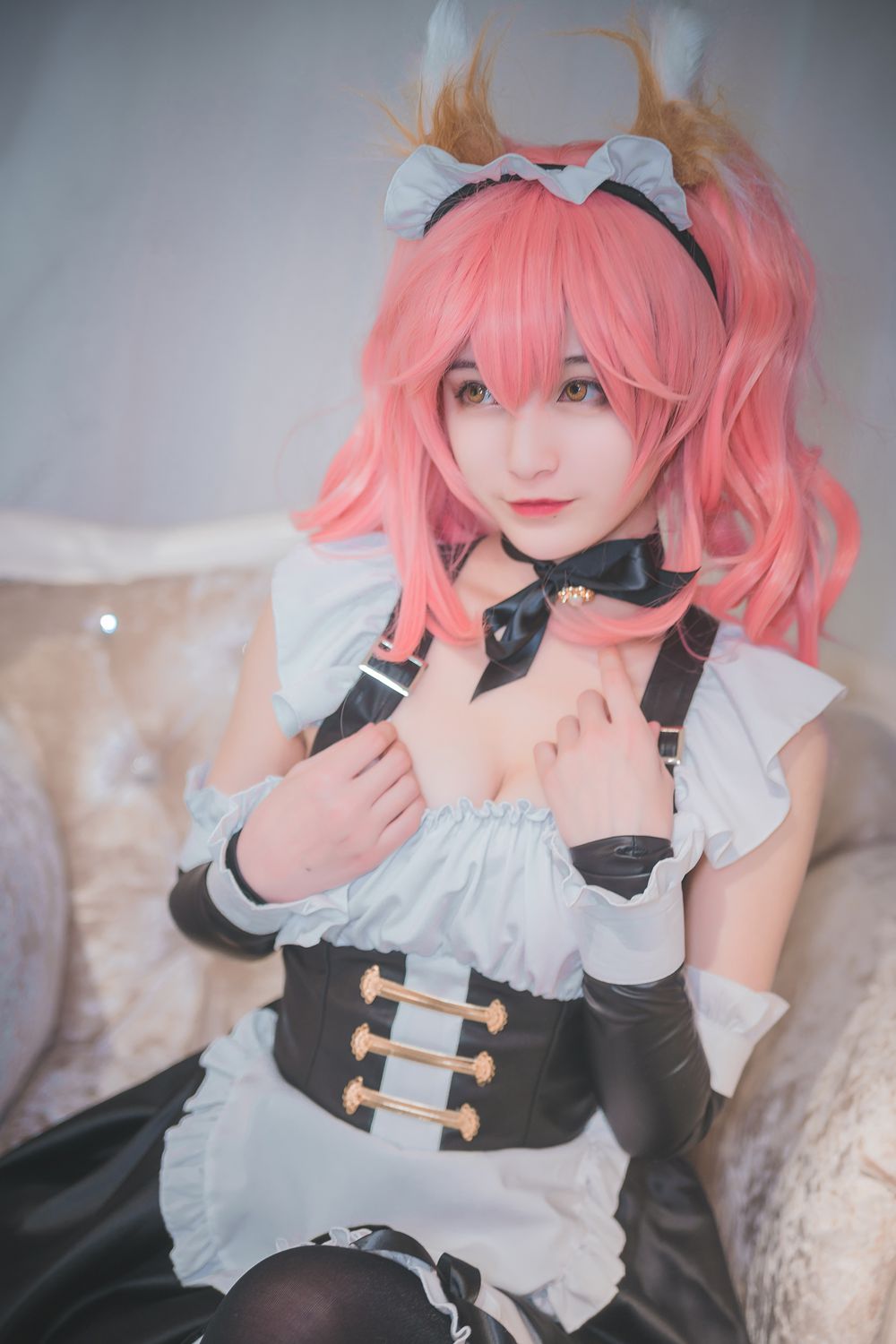 图片[18]-微博红人Coser@鬼畜摇 玉藻前女仆 在线浏览 – 速更版-美库