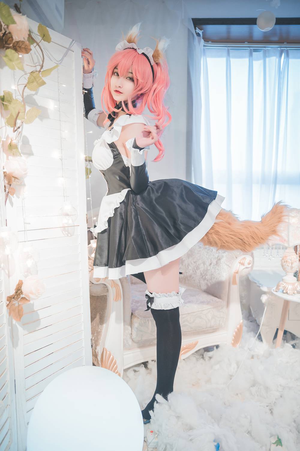图片[30]-微博红人Coser@鬼畜摇 玉藻前女仆 在线浏览 – 速更版-美库