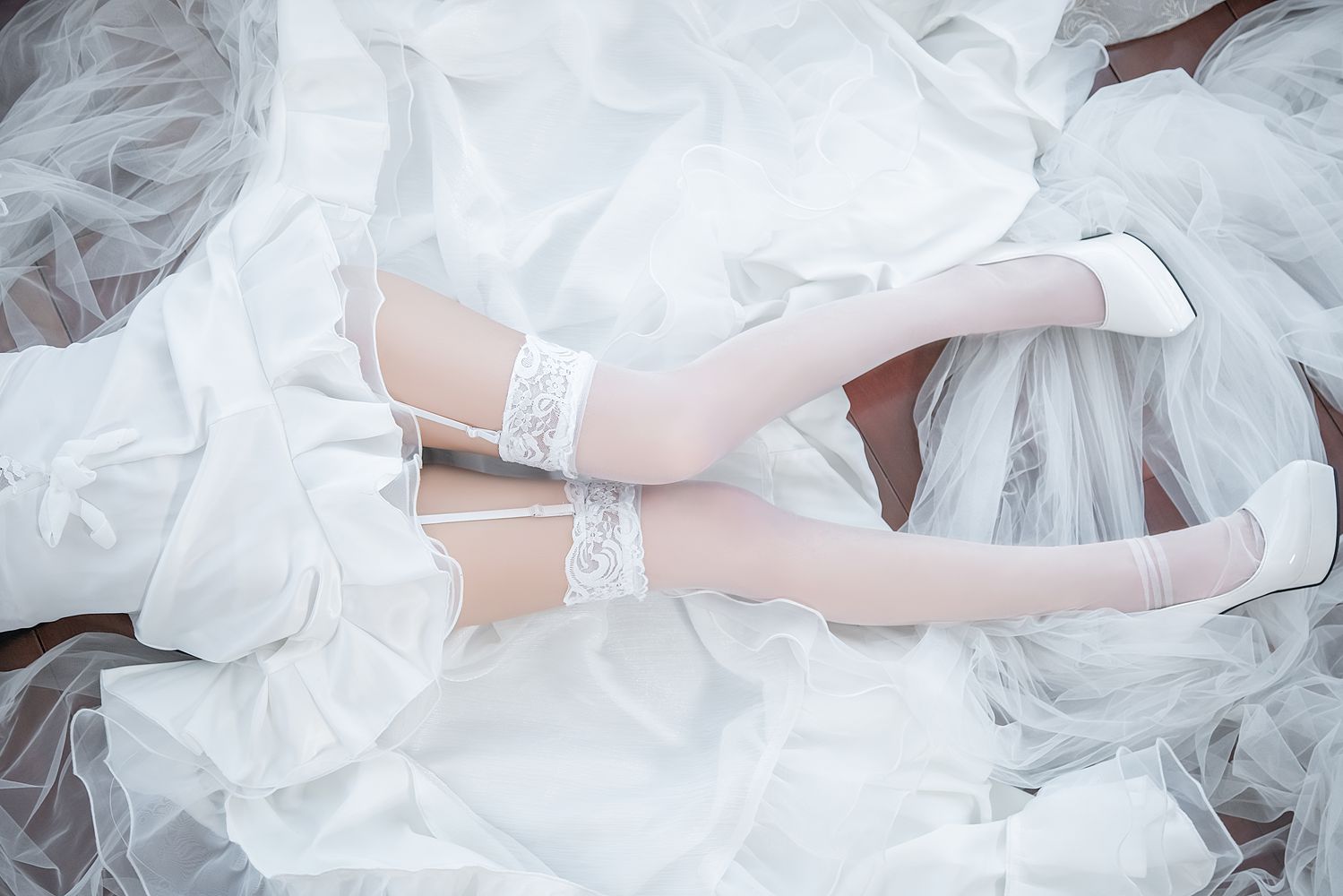 图片[13]-微博红人Coser@鬼畜摇 犬 在线浏览 – 速更版-美库