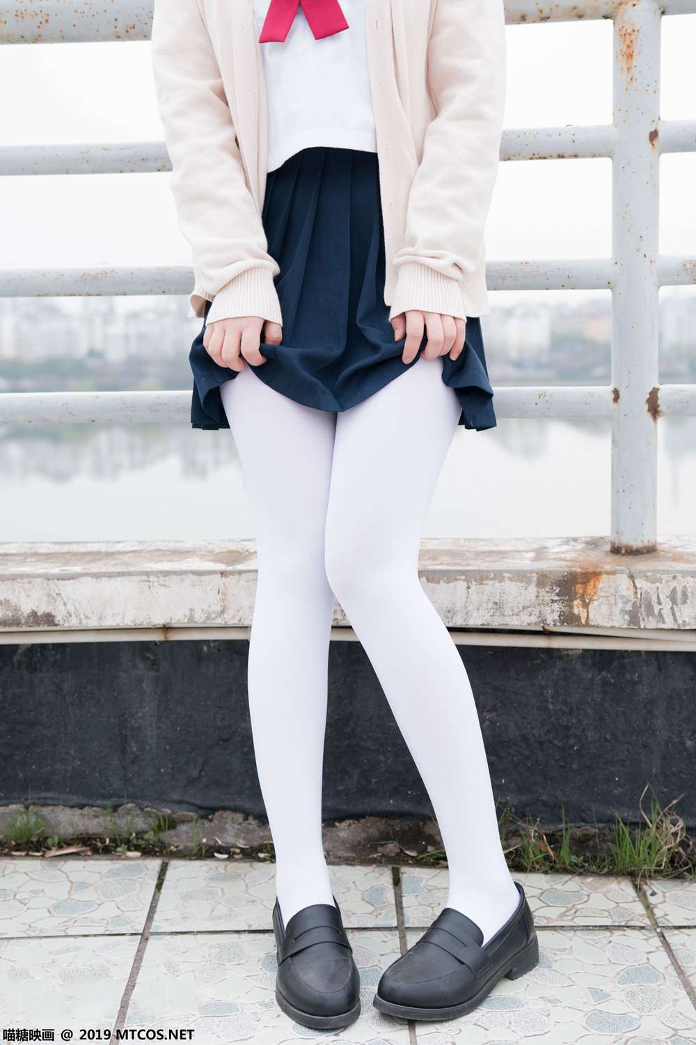 图片[11]-[喵糖映画] VOL.067 半度度度喵 喵喵的白丝水手服 在线浏览 – 速更版-美库