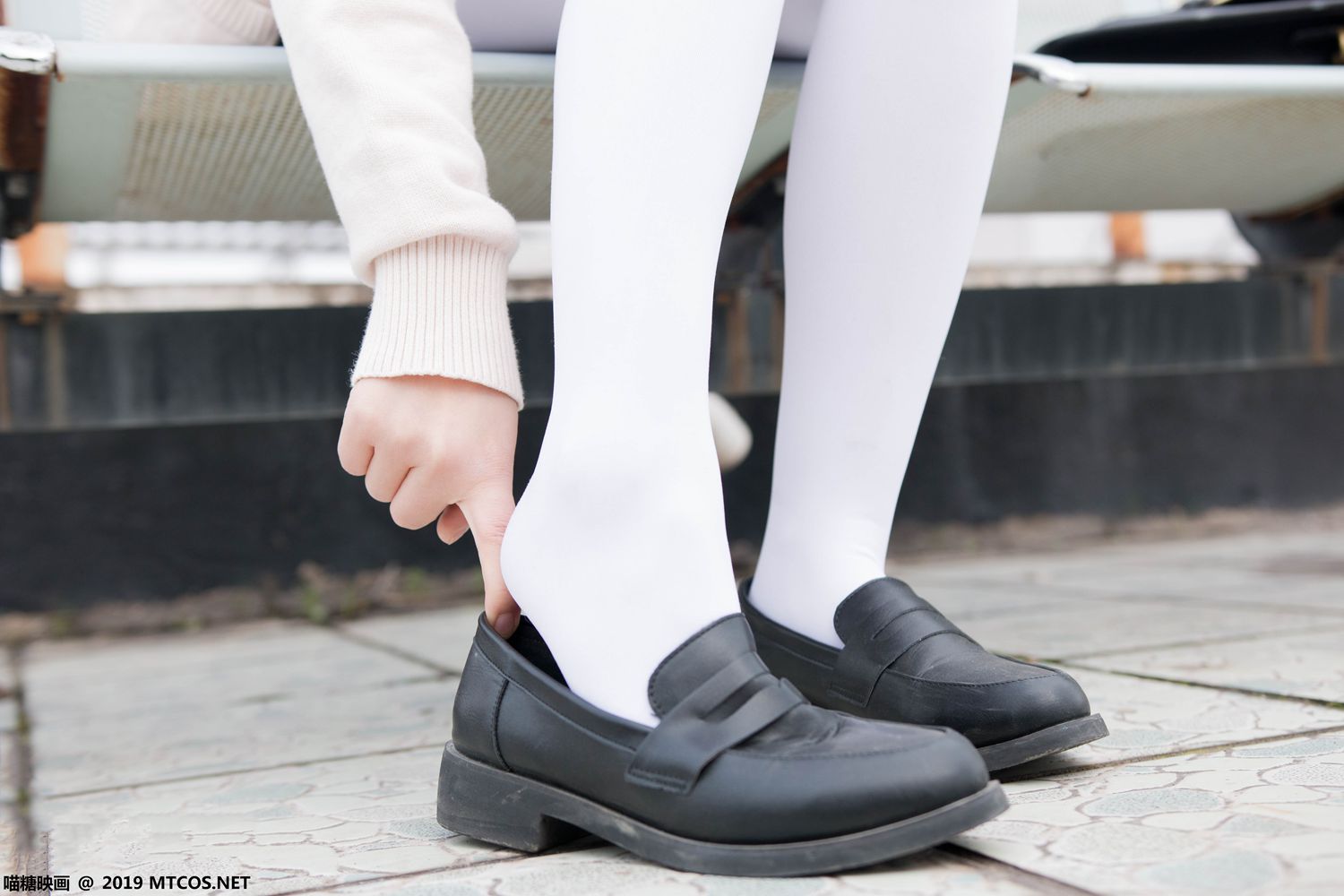 图片[15]-[喵糖映画] VOL.067 半度度度喵 喵喵的白丝水手服 在线浏览 – 速更版-美库