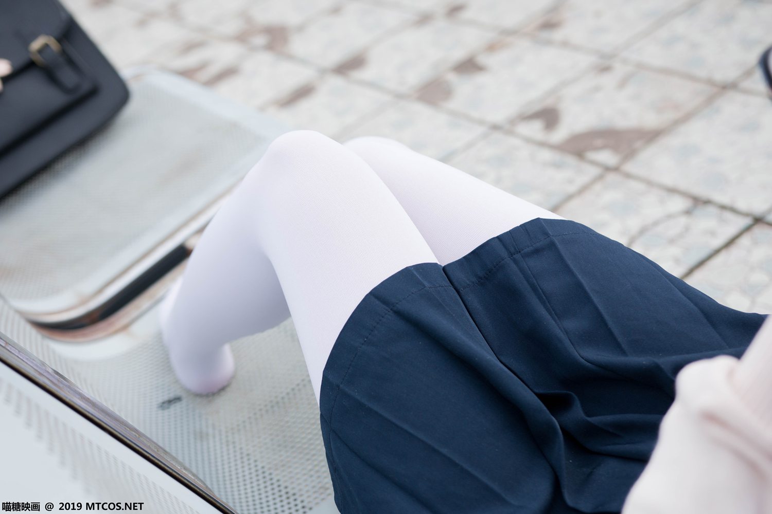 图片[16]-[喵糖映画] VOL.067 半度度度喵 喵喵的白丝水手服 在线浏览 – 速更版-美库