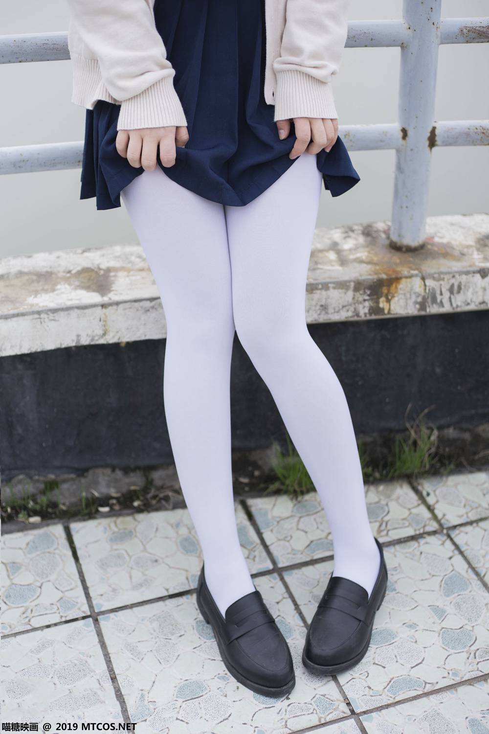 图片[28]-[喵糖映画] VOL.067 半度度度喵 喵喵的白丝水手服 在线浏览 – 速更版-美库