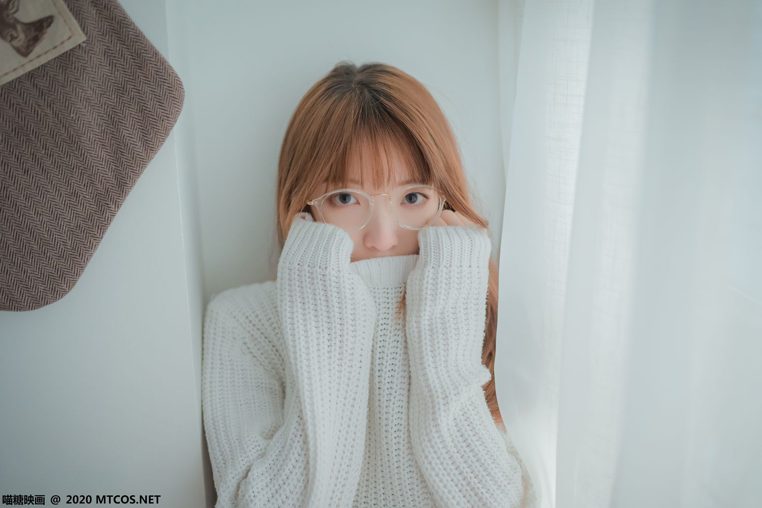 图片[12]-[喵糖映画] VOL.077 粉格裙的眼镜娘 在线浏览 – 速更版-美库