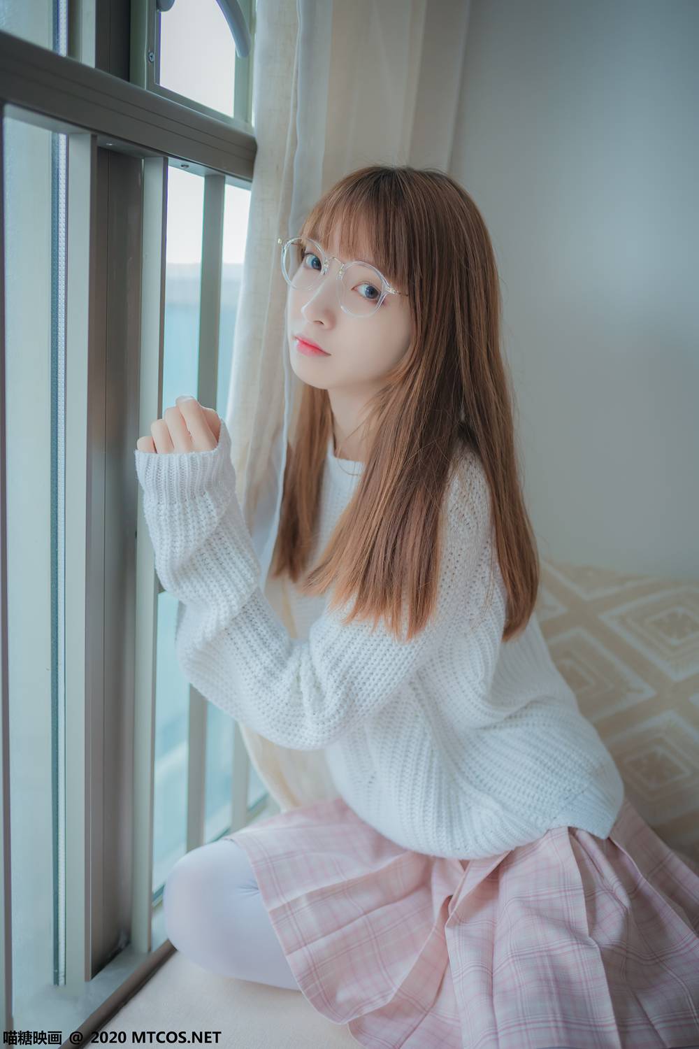 图片[39]-[喵糖映画] VOL.077 粉格裙的眼镜娘 在线浏览 – 速更版-美库
