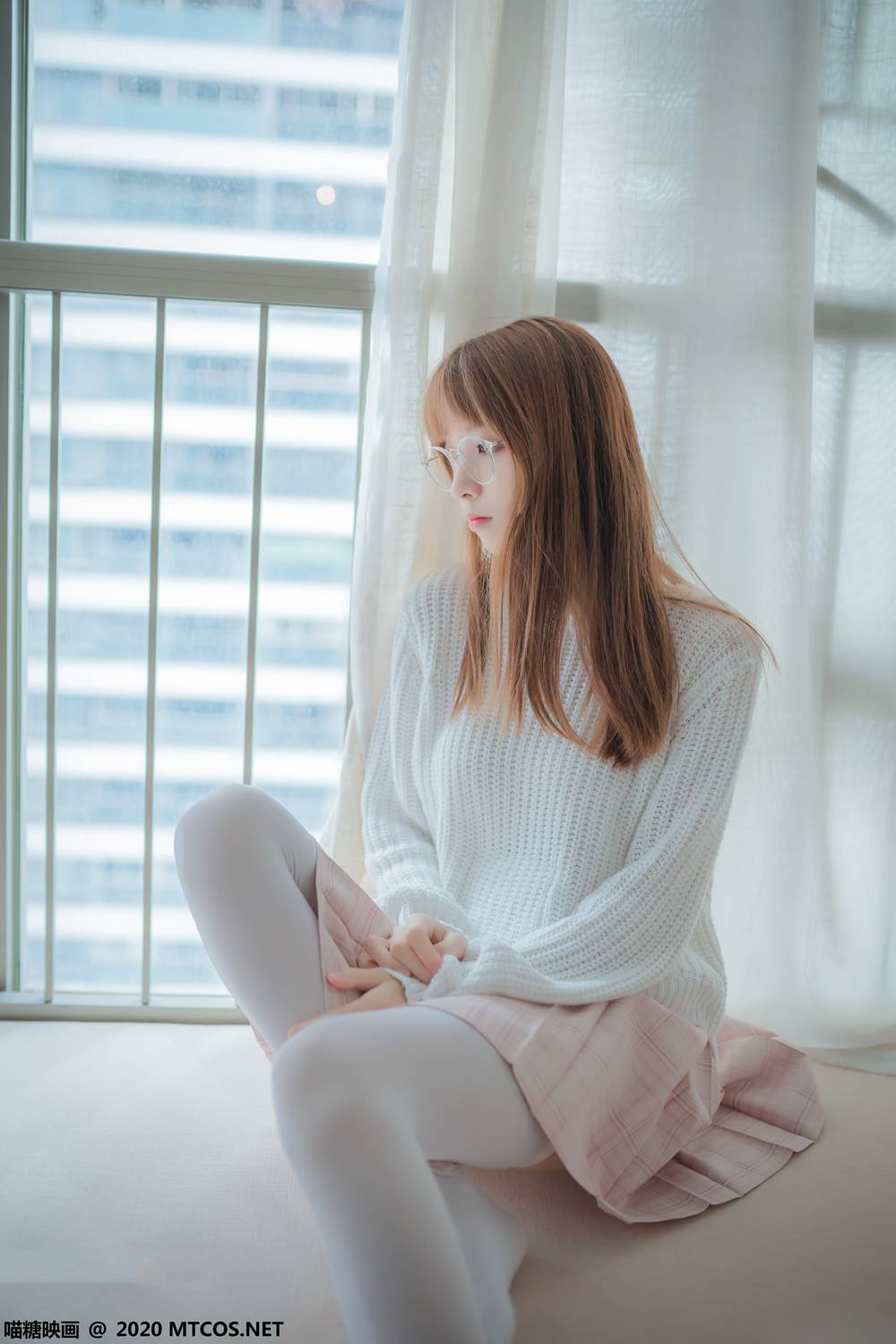 图片[45]-[喵糖映画] VOL.077 粉格裙的眼镜娘 在线浏览 – 速更版-美库