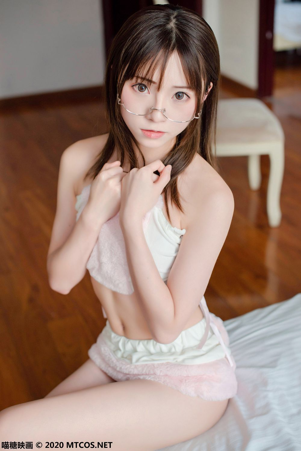 图片[40]-[喵糖映画] VOL.096 Kitaro_绮太郎 兔耳家居服 在线浏览 – 速更版-美库