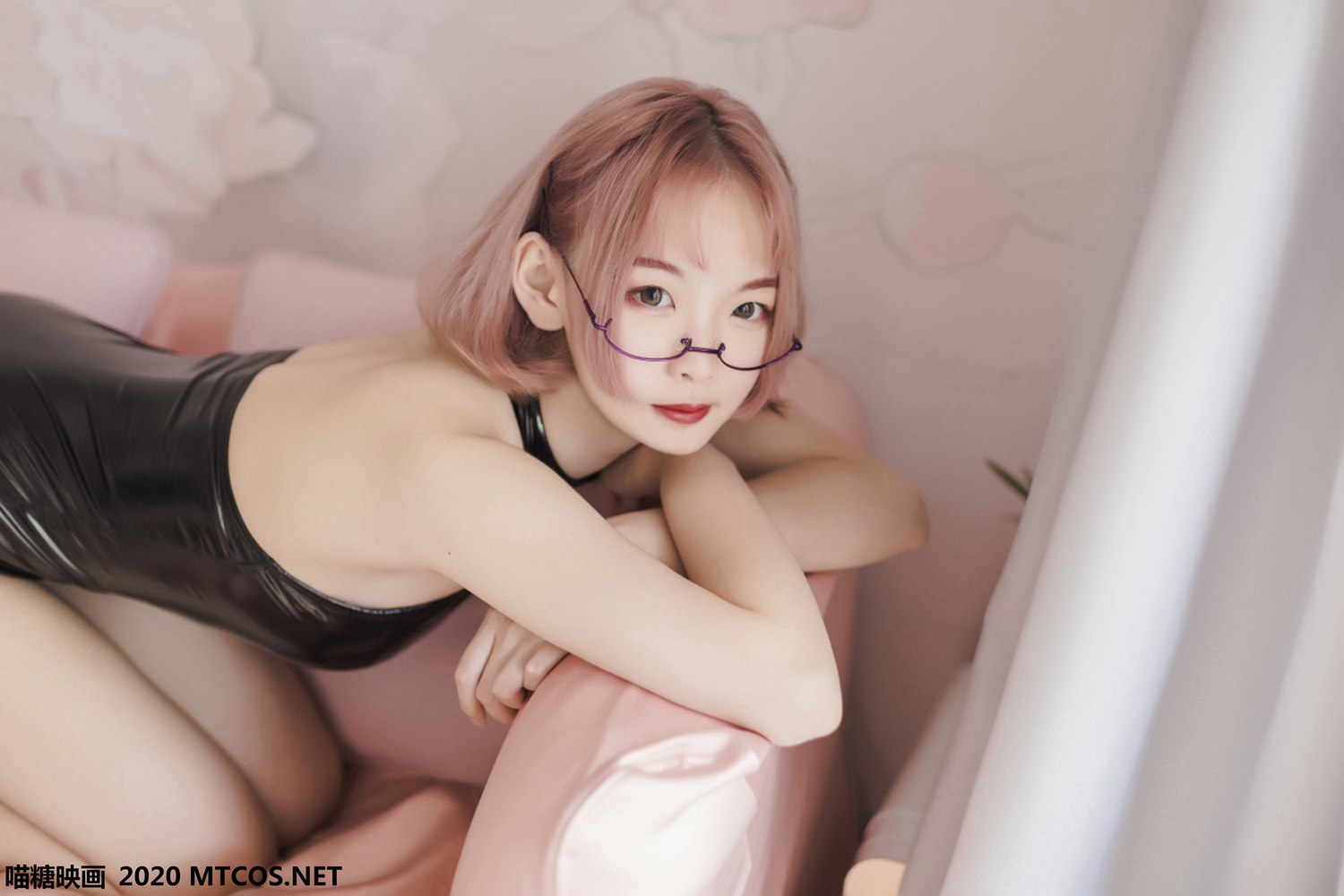 图片[10]-[喵糖映画] VOL.110 长腿眼镜娘 在线浏览 – 速更版-美库