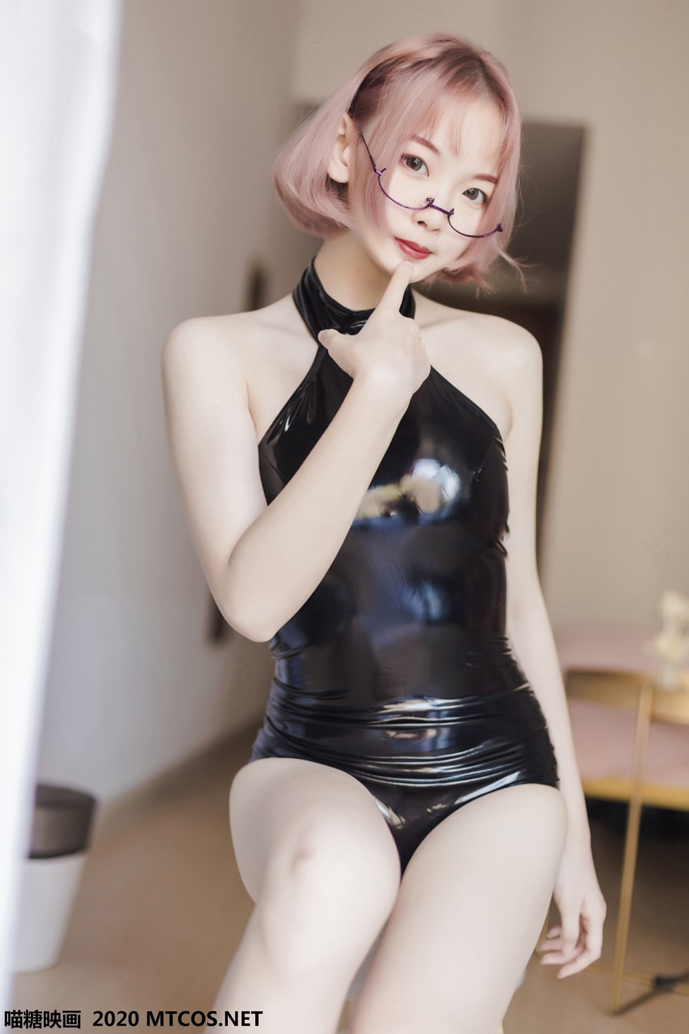 图片[27]-[喵糖映画] VOL.110 长腿眼镜娘 在线浏览 – 速更版-美库